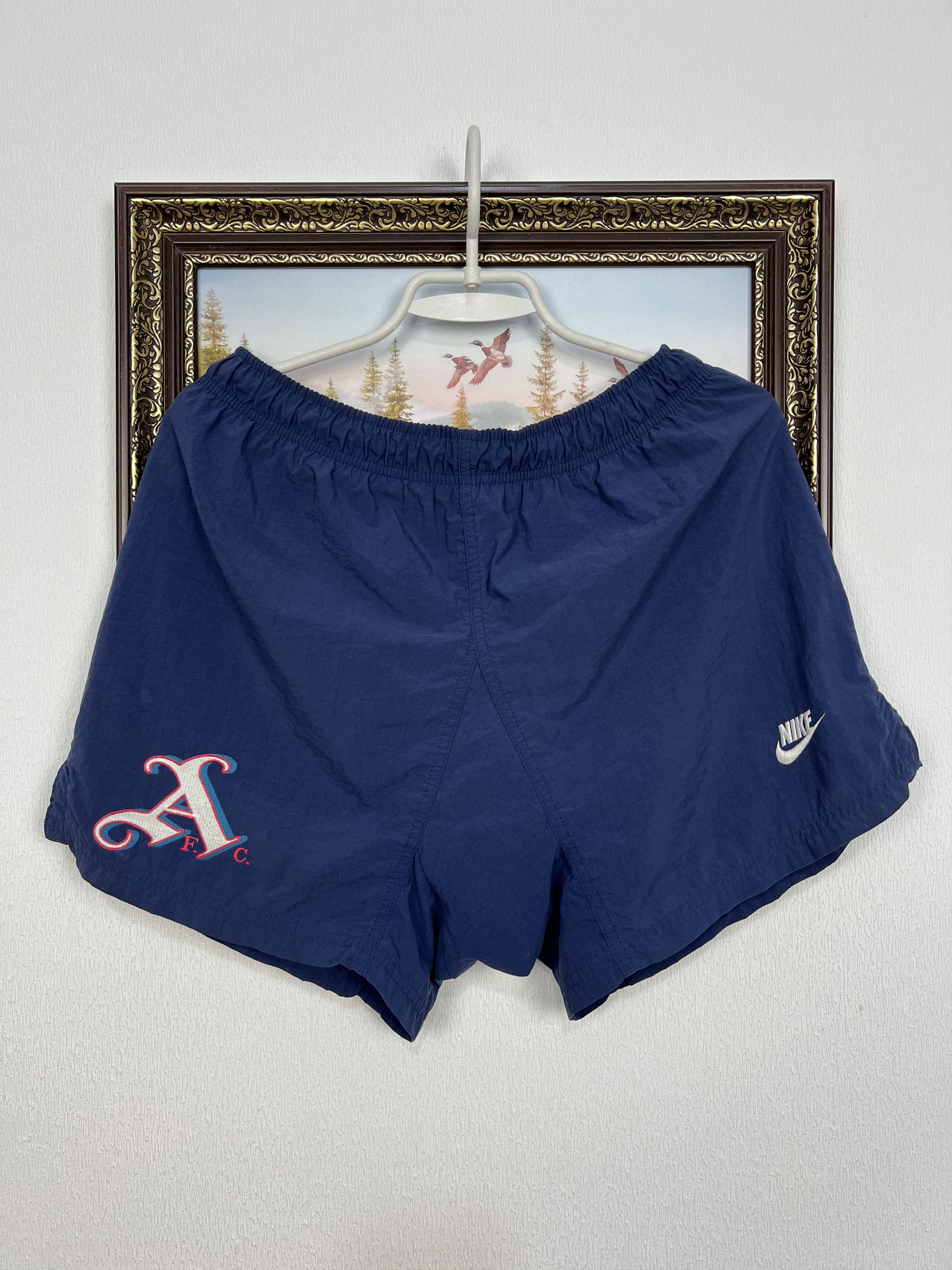 Nike Vintage 90's Nike Arsenal Football Blue Shorts Soccer S Size US 30 / EU 46 - 1 Thumbnail