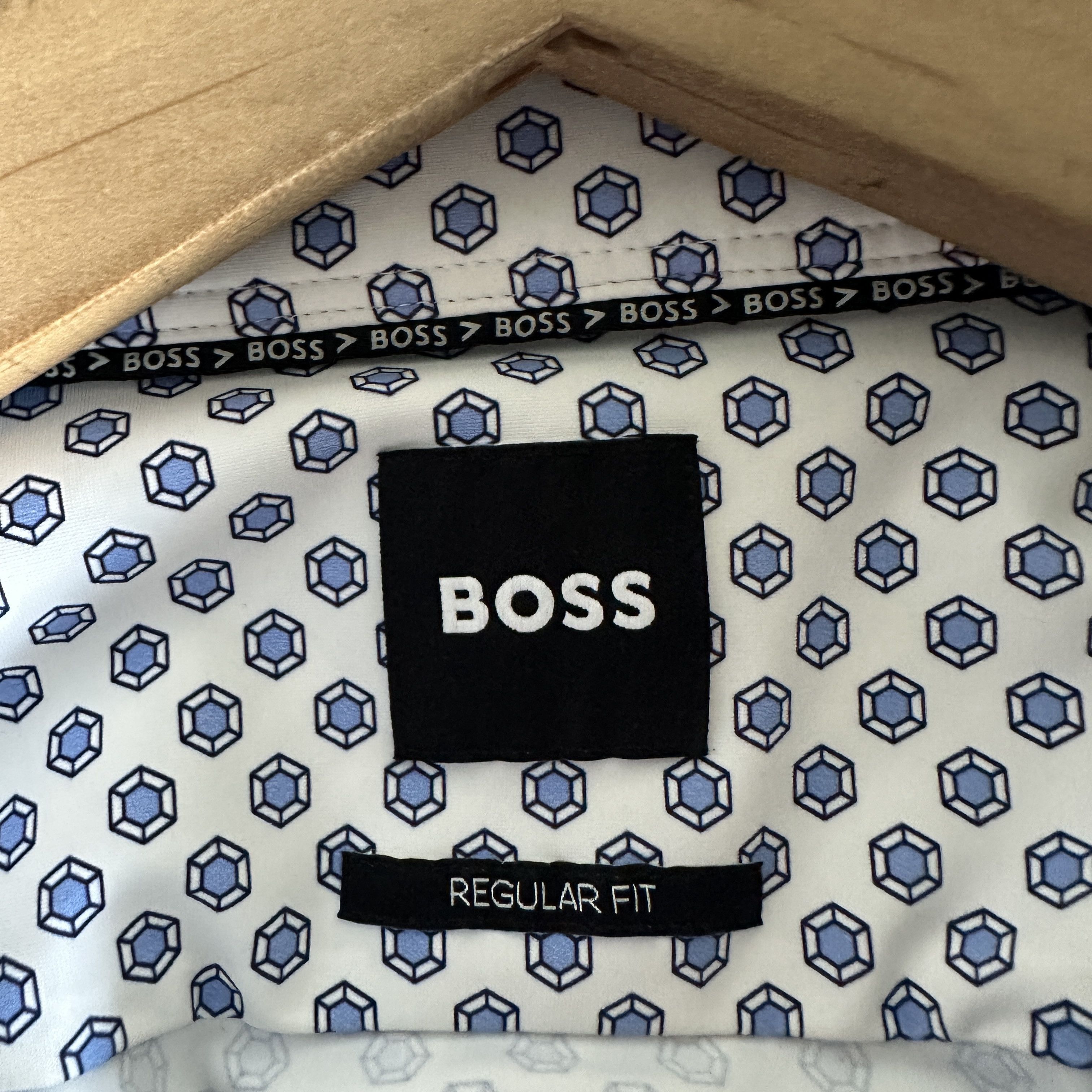 Hugo Boss Hugo Boss Button Up Shirt Mens Diamond P Roan Kent Size US XXL / EU 58 / 5 - 9 Thumbnail