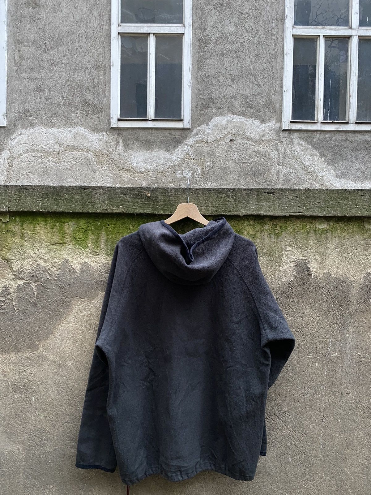 Nike × Vintage Vintage Nike Embroidered Logo Y2K Ninja Fleece Hoodie Size US L / EU 52-54 / 3 - 9 Thumbnail