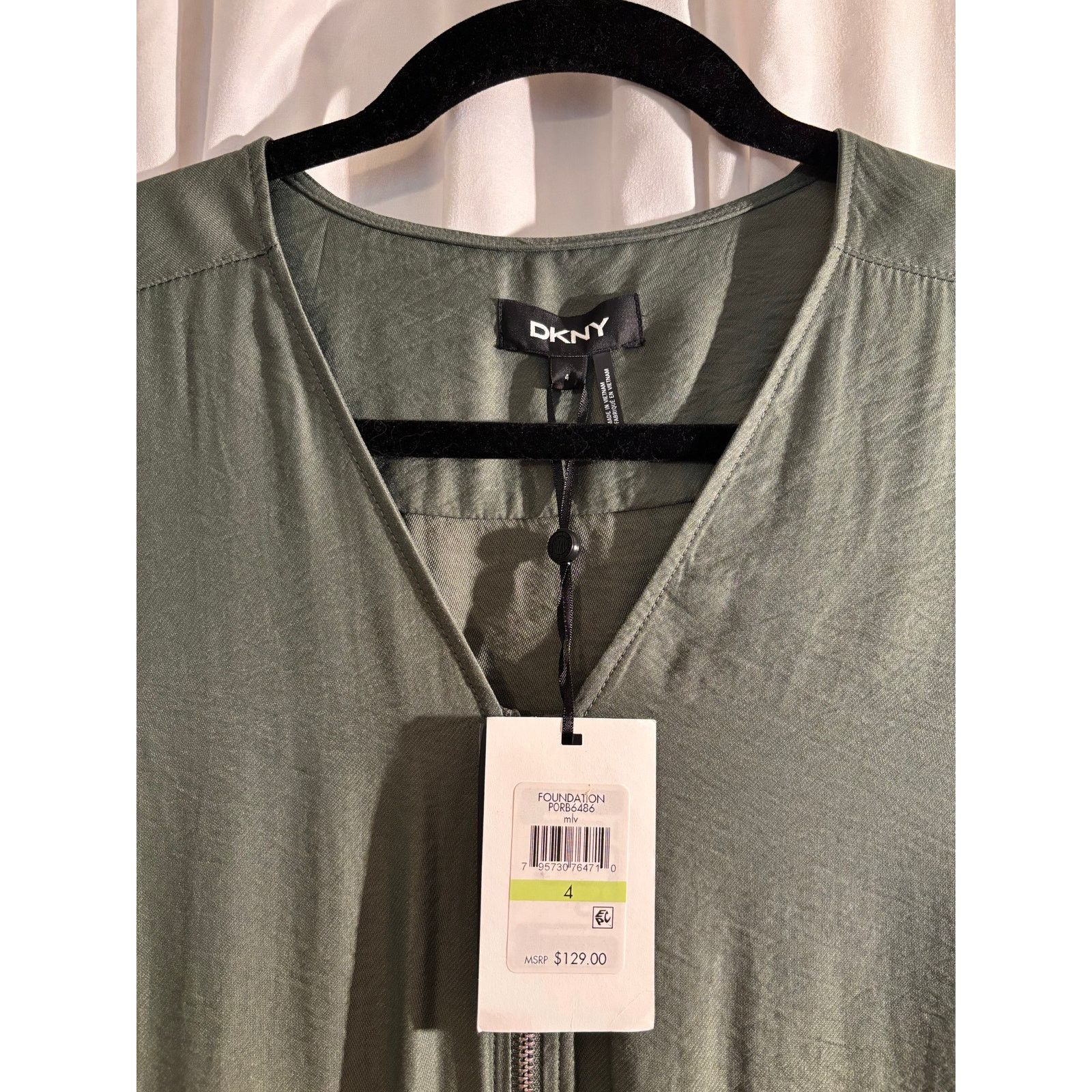 DKNY DKNY Size 4 NWT Olive Green Jumpsuit Size 27" / US 4 / IT 40 - 3 Thumbnail