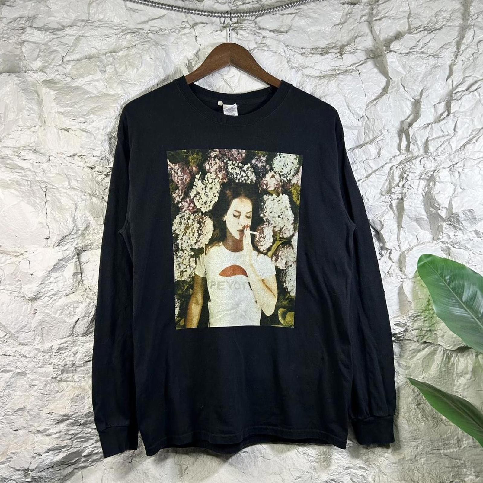 Other Lana Del Rey Graphic Tee Long Sleeve Size Medium Size US M / EU 48-50 / 2 - 2 Thumbnail