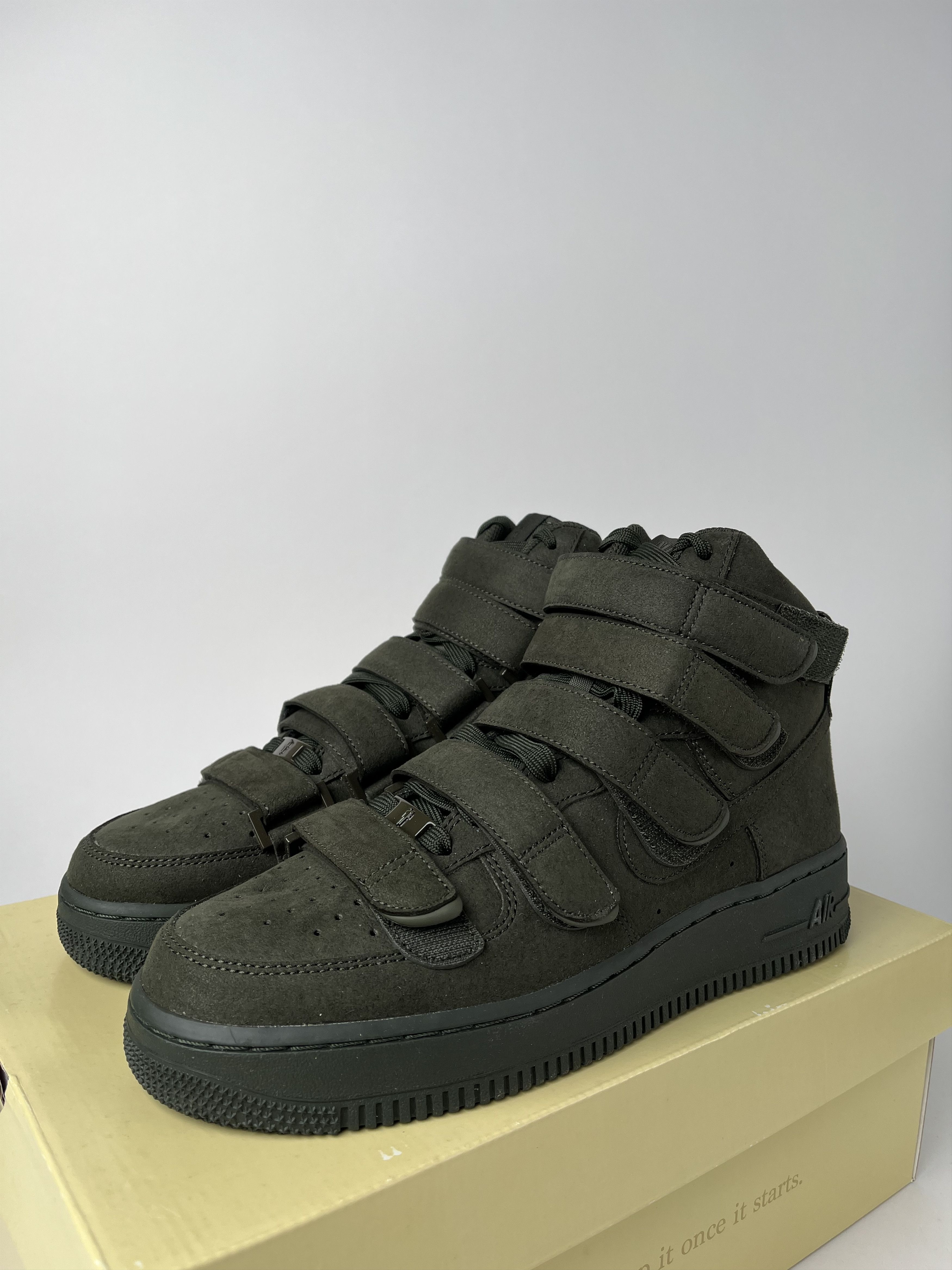 Billie Eilish × Nike High-top sneakers Nike x Billie Eilish Air Force 1 High '07 Size US 10.5 / EU 43-44 - 1 Thumbnail