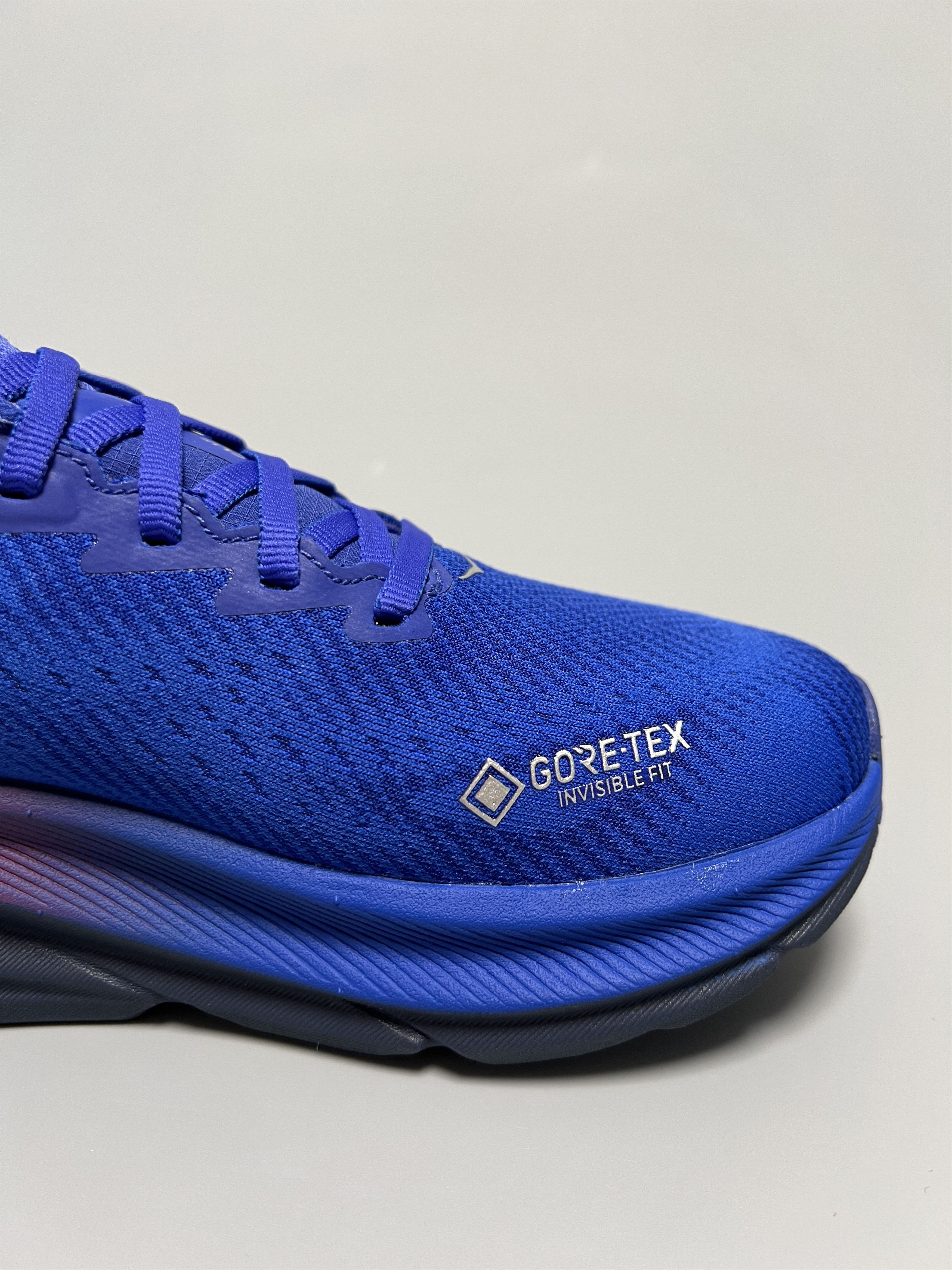 Hoka 5.5B Hoka One One Clifton 9 GTX Gore-Tex Running Shoes Size US 5.5 / IT 35.5 - 7 Thumbnail