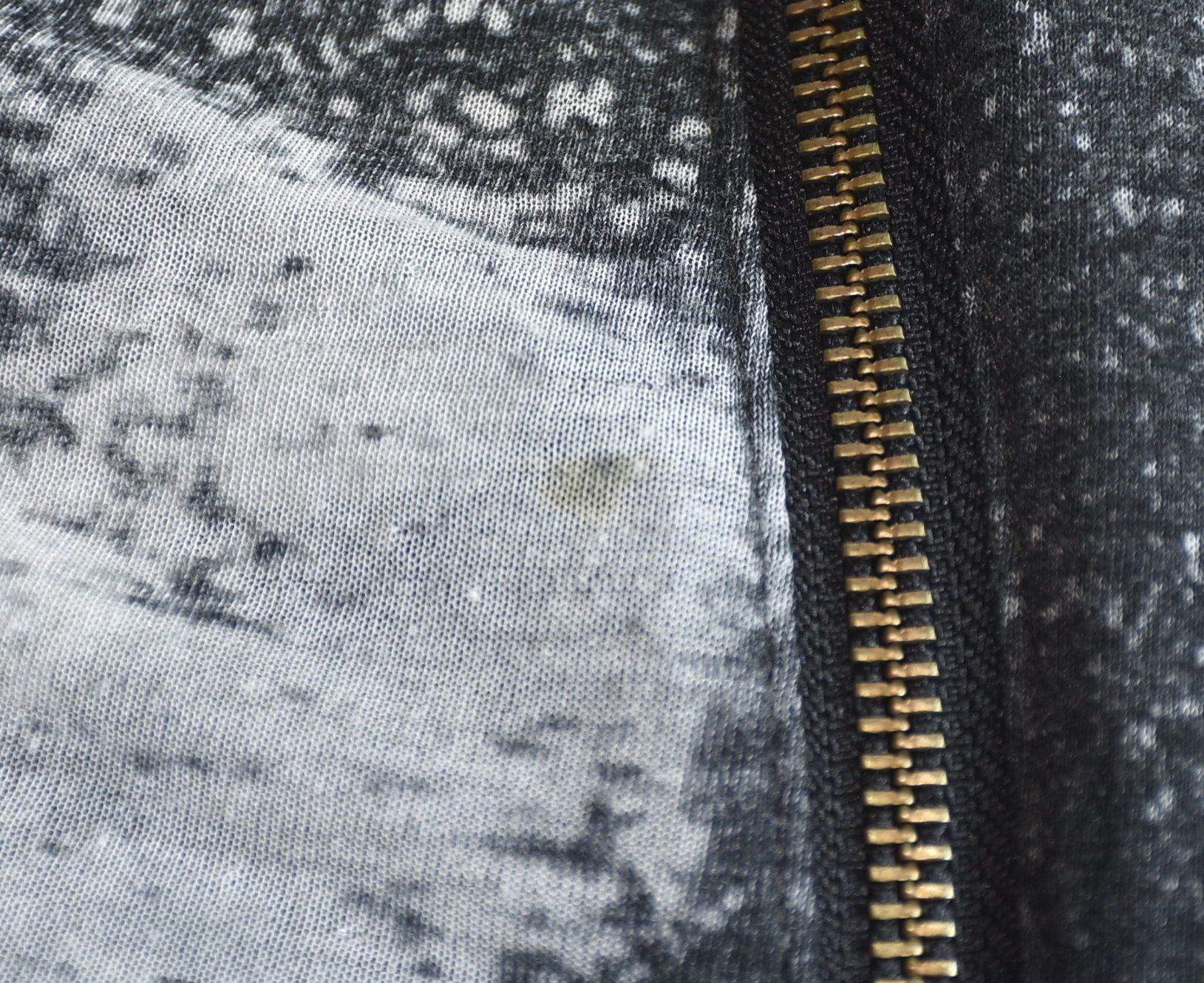 If Six Was Nine × KMRii × Le Grande Bleu (L.G.B.) Le Grande Bleu (L.G.B.) Gauze fabric zip hoodie Size US S / EU 44-46 / 1 - 14 Thumbnail