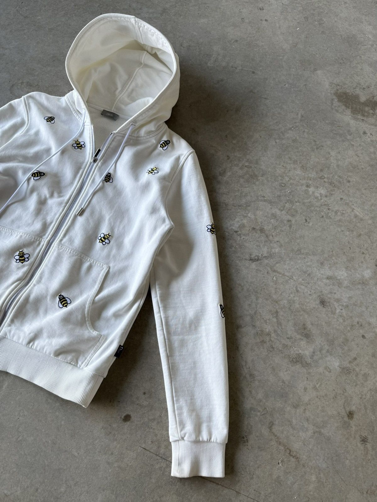 Dior × Kaws Dior Homme x KAWS SS19 Bee Zip Up Hoodie Size US S / EU 44-46 / 1 - 3 Thumbnail