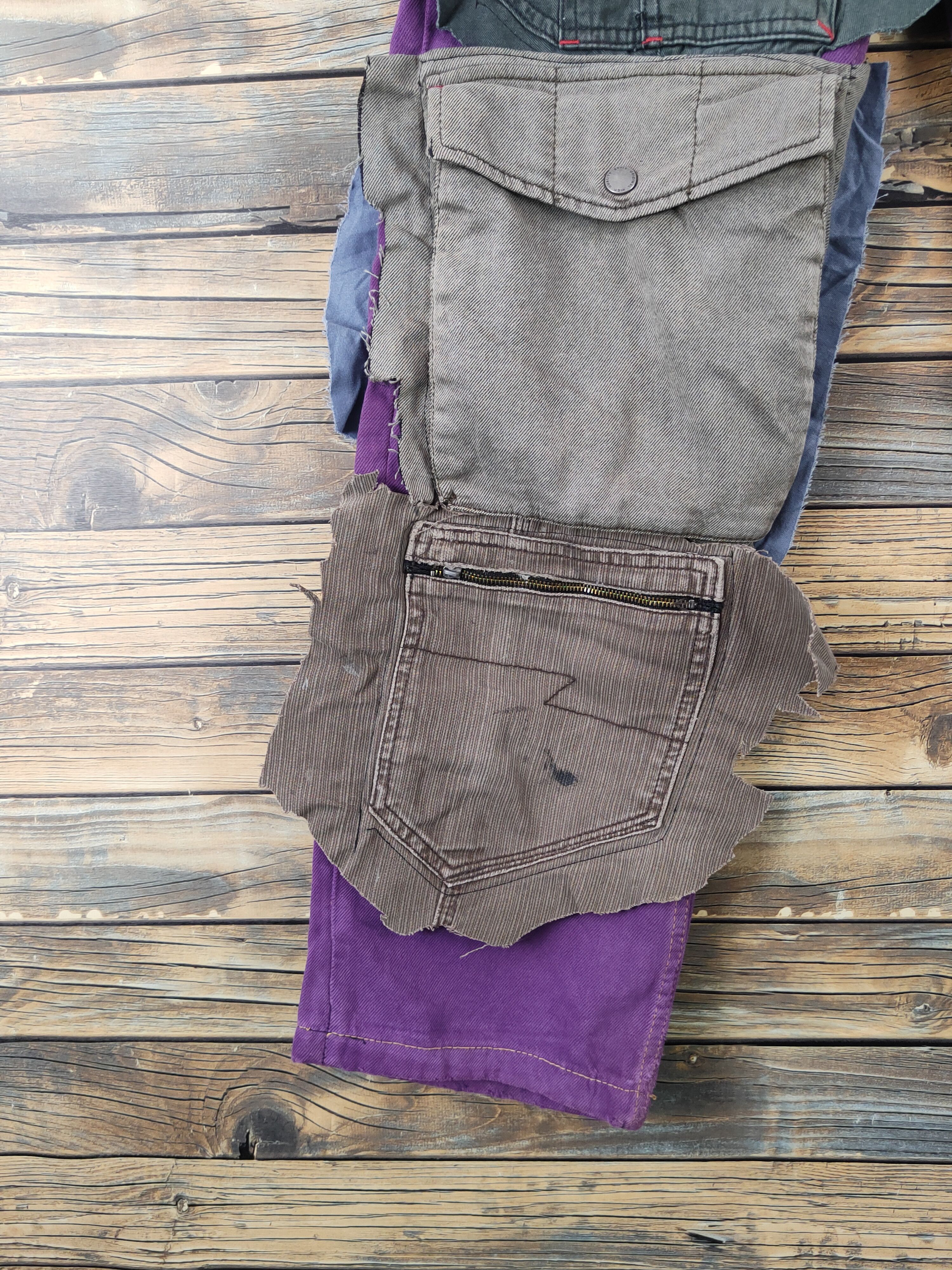Levi's DL Levis multipocket reconstruct ripped Patched denim #W1870 Size US 32 / EU 48 - 4 Thumbnail