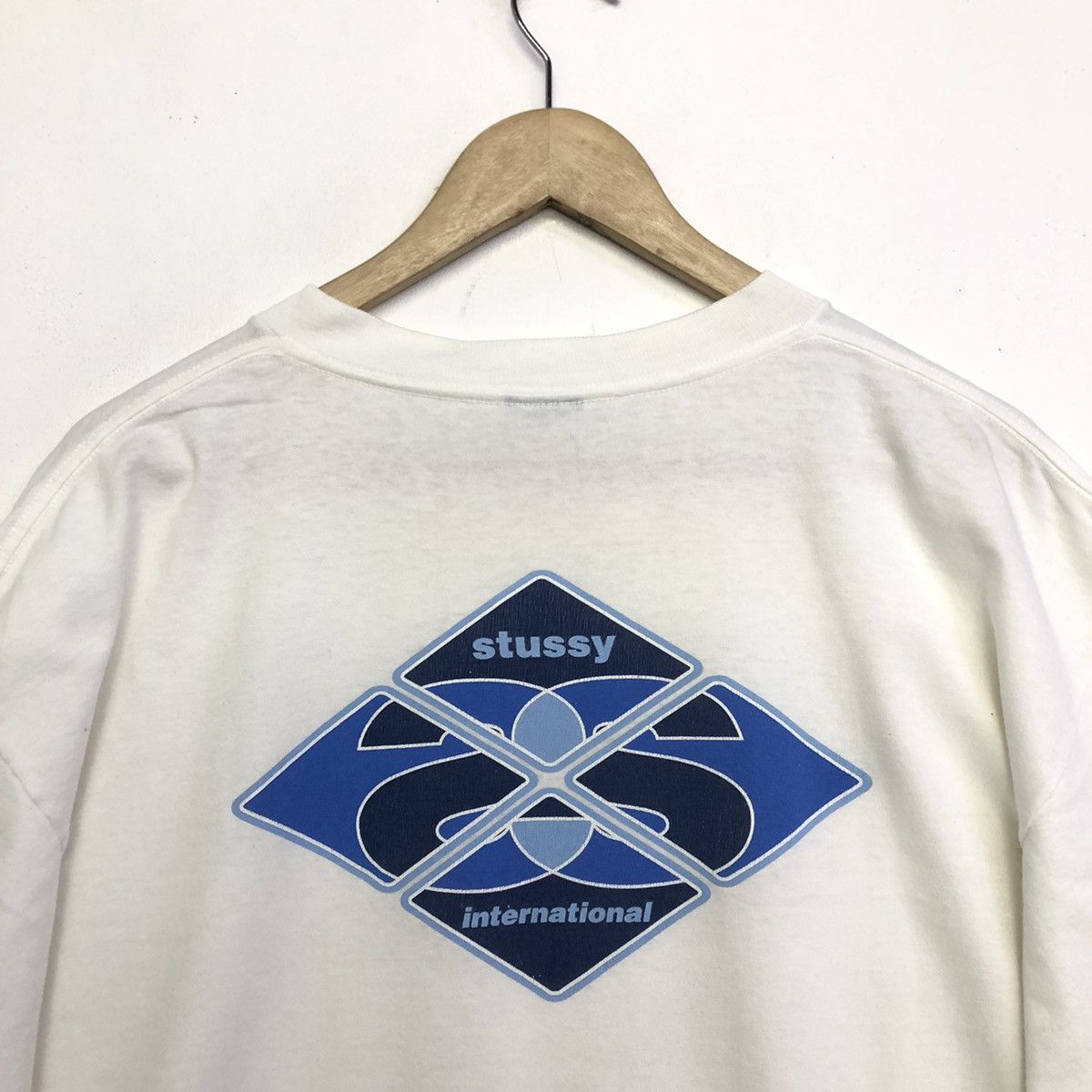 Stussy VINTAGE 90 STUSSY INTERNATIONAL MOTION SPELLOUT TSHIRT Size US L / EU 52-54 / 3 - 3 Thumbnail