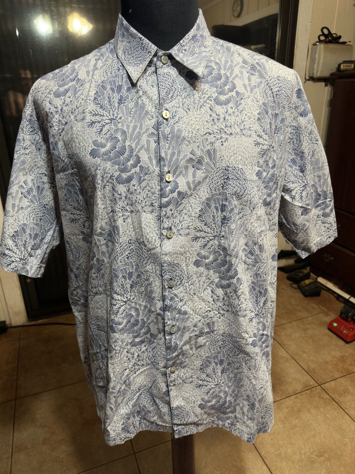 Tori Richard PreOwned Tori Richard Hawaiian Print Blue Men's L Size US L / EU 52-54 / 3 - 1 Thumbnail