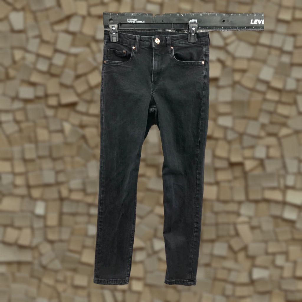 H&M H&M Jeans Women's Dark Wash Black Skinny 27 Regular 5-Pocket Denim Comfort Zipper Button Belt Loops Inseam 27 Size 27" / US 4 / IT 40 - 1 Thumbnail
