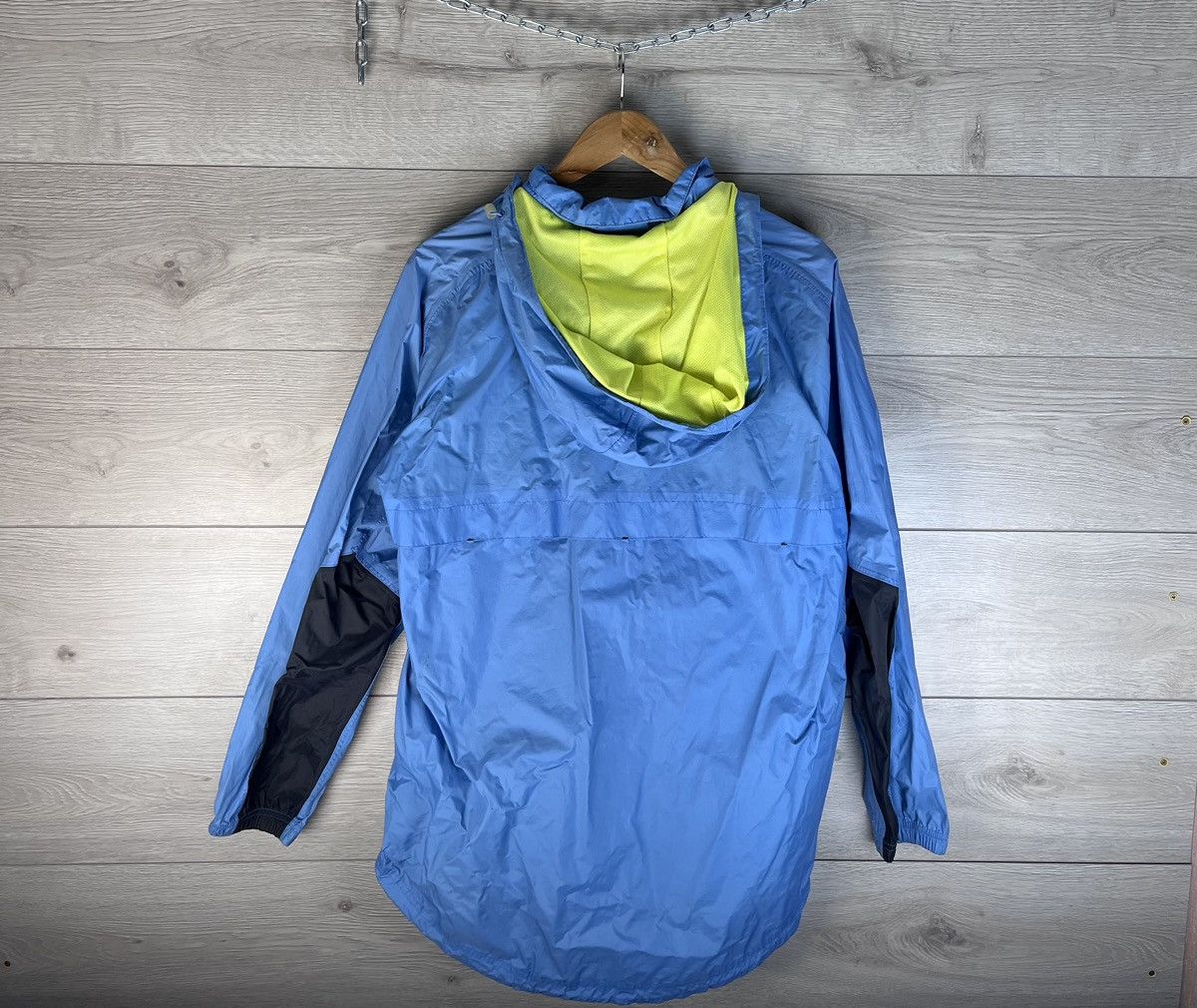 Nike vintage 90s nike windbreaker jacket mens size L Size US L / EU 52-54 / 3 - 13 Thumbnail
