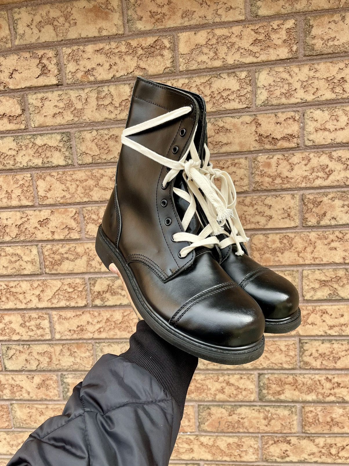 Vintage Vintage Military Black Leather Combat Boots Size US 10 / EU 43 - 1 Thumbnail