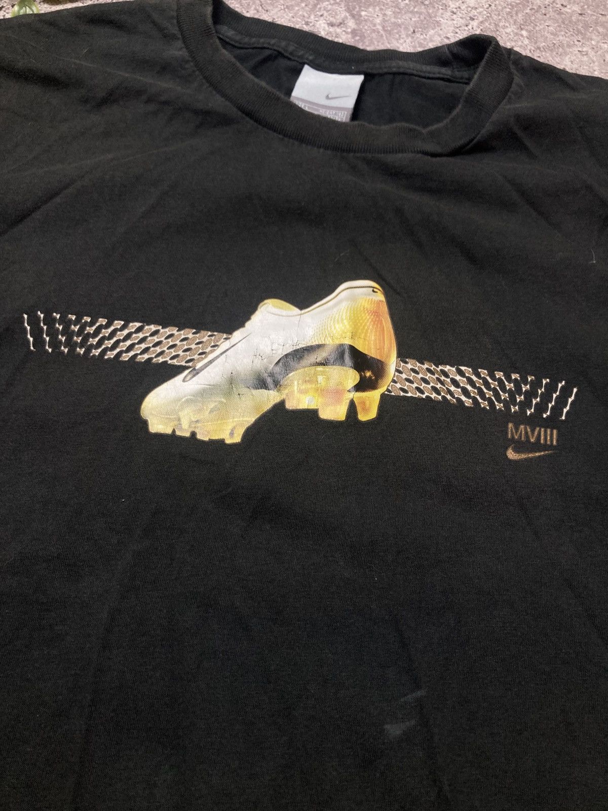Nike × Vintage Vintage 00’s Nike T-Shirt Football Art Boots Size US L / EU 52-54 / 3 - 2 Thumbnail