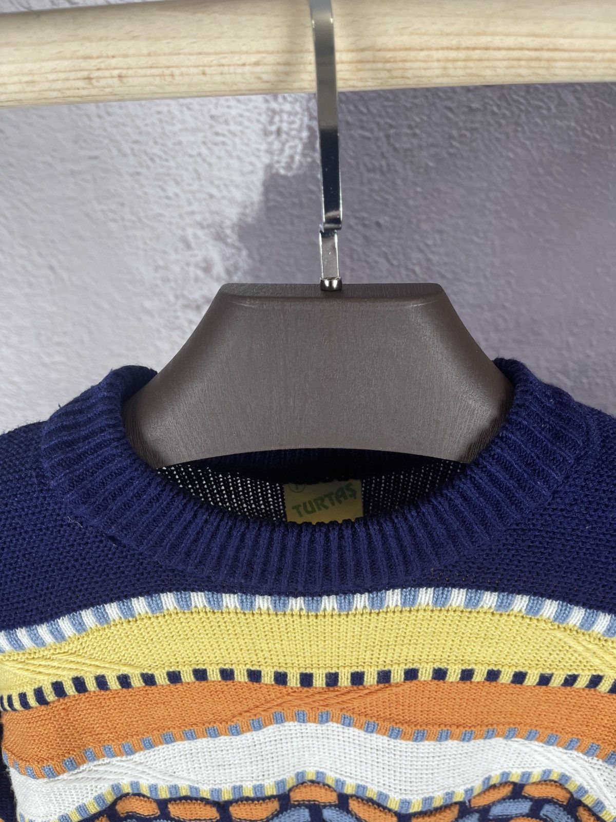 Vintage Vintage coogi style coloured cable knit sweater oversized Size US M / EU 48-50 / 2 - 10 Thumbnail