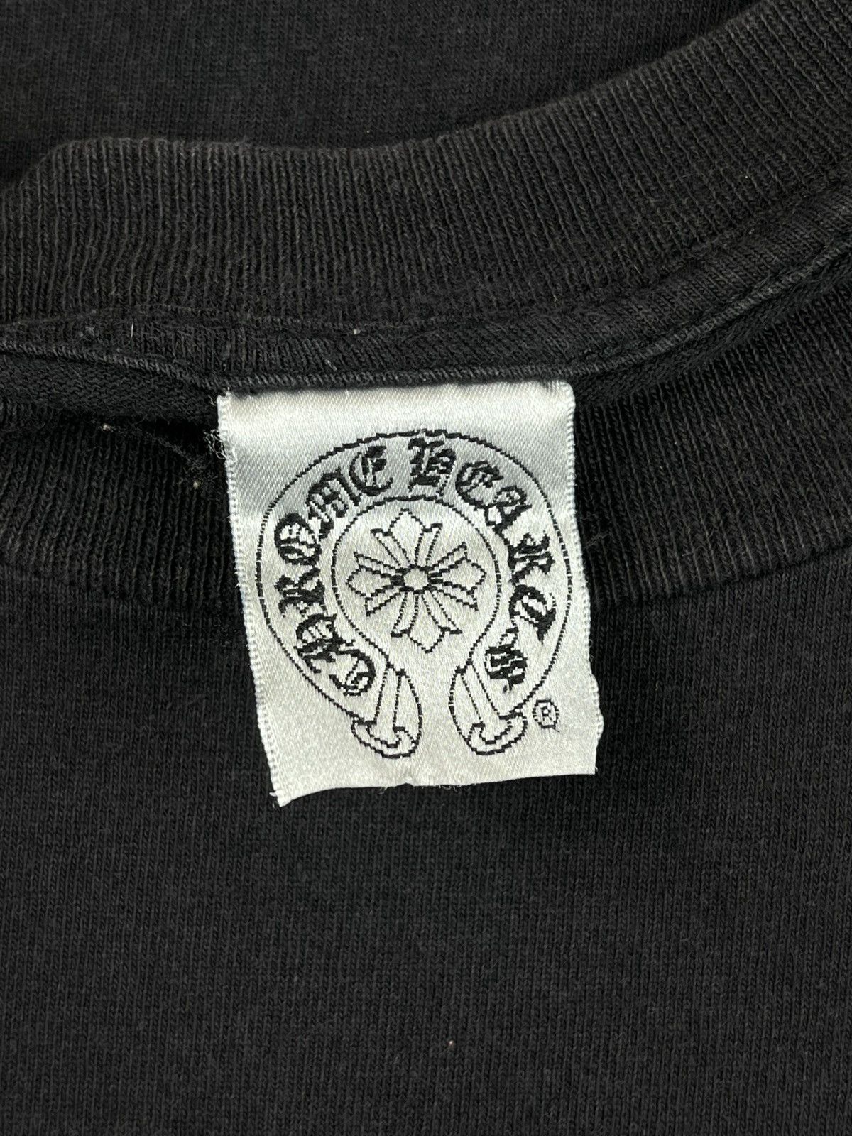 Chrome Hearts Chrome Hearts Vintage United Arrows Dagger Pocket Tshirt Size US S / EU 44-46 / 1 - 7 Thumbnail