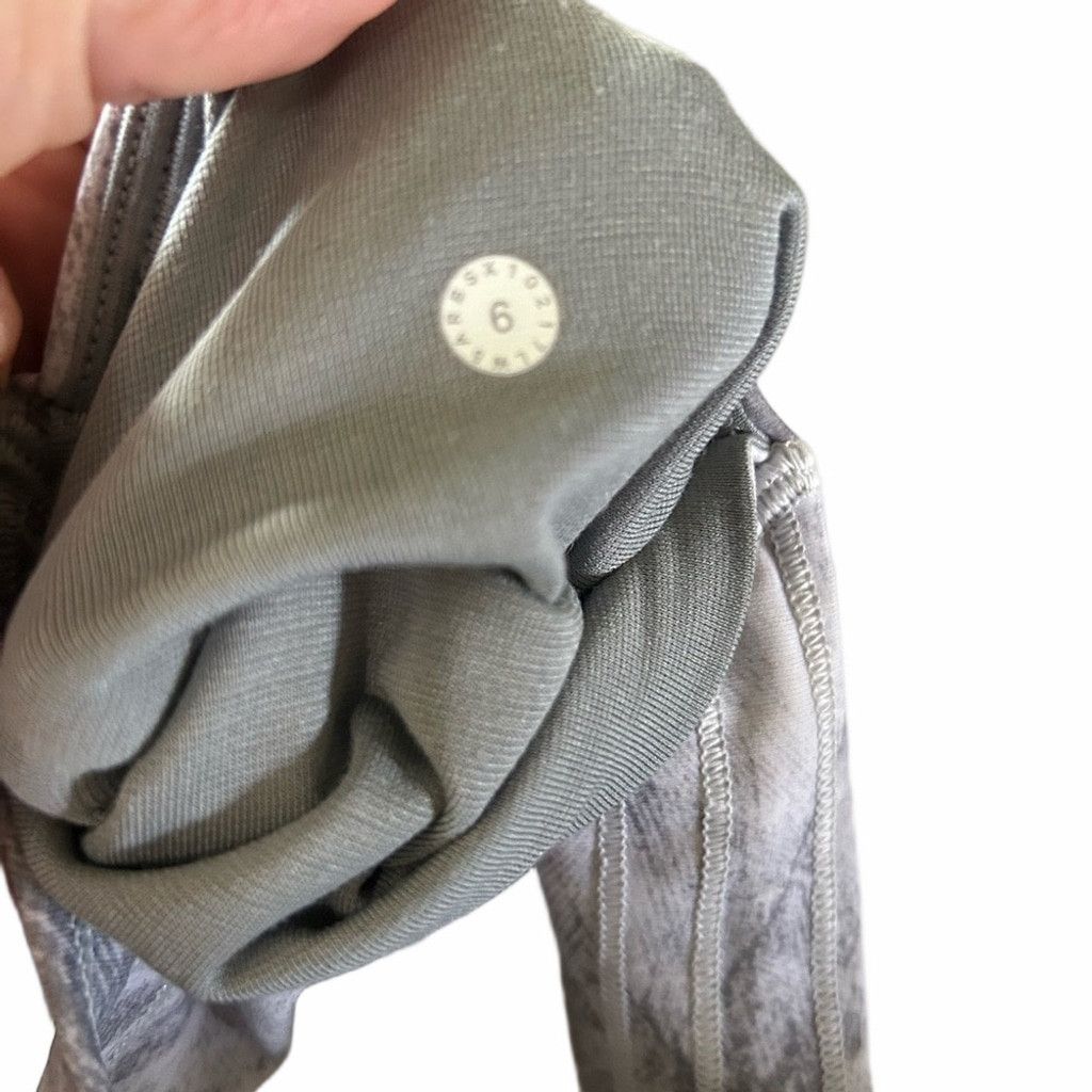 Lululemon Lululemon Train Times 7/8 Length | EUC | Sz 6 Size 28" / US 6 / IT 42 - 10 Thumbnail