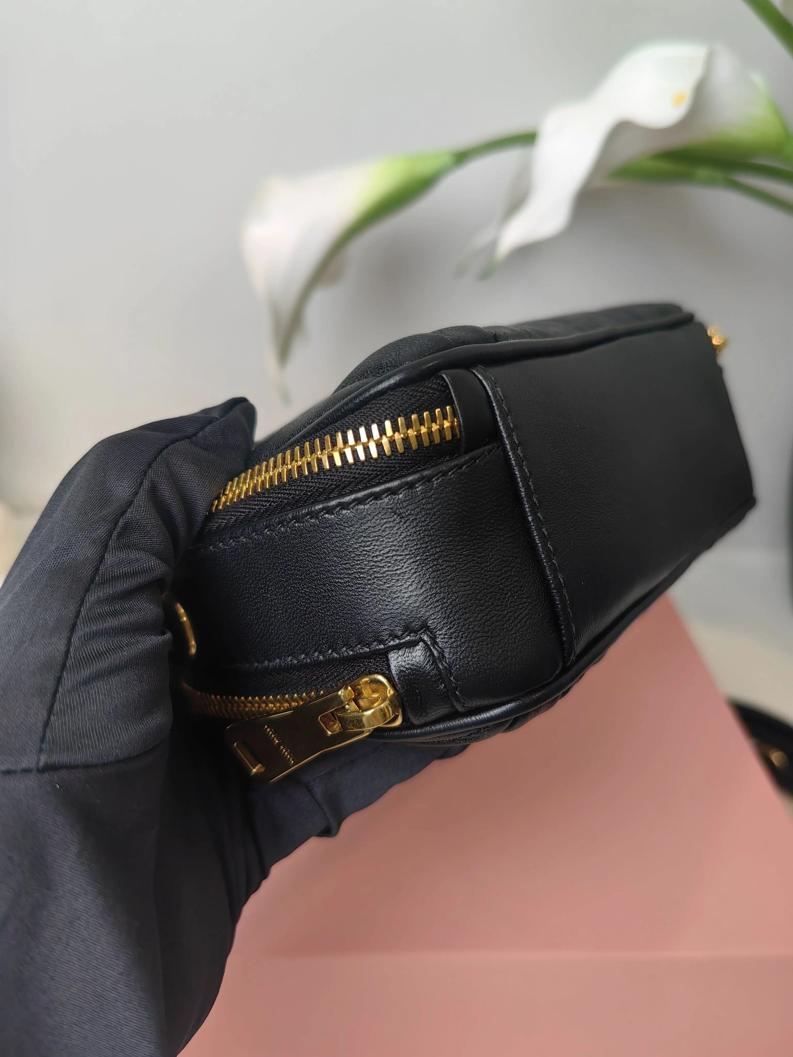 Miu Miu Miu Miu Black Matelassé Lambskin Shoulder Bag Size ONE SIZE - 6 Thumbnail