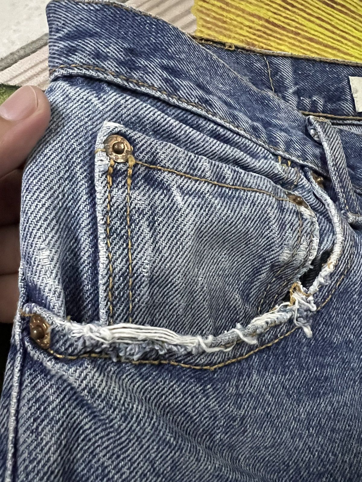 If Six Was Nine × Levi's × Levi's Vintage Clothing VINTAGE LEVIS 517 DISTRESSED RIPPED JEANS Size US 32 / EU 48 - 4 Thumbnail