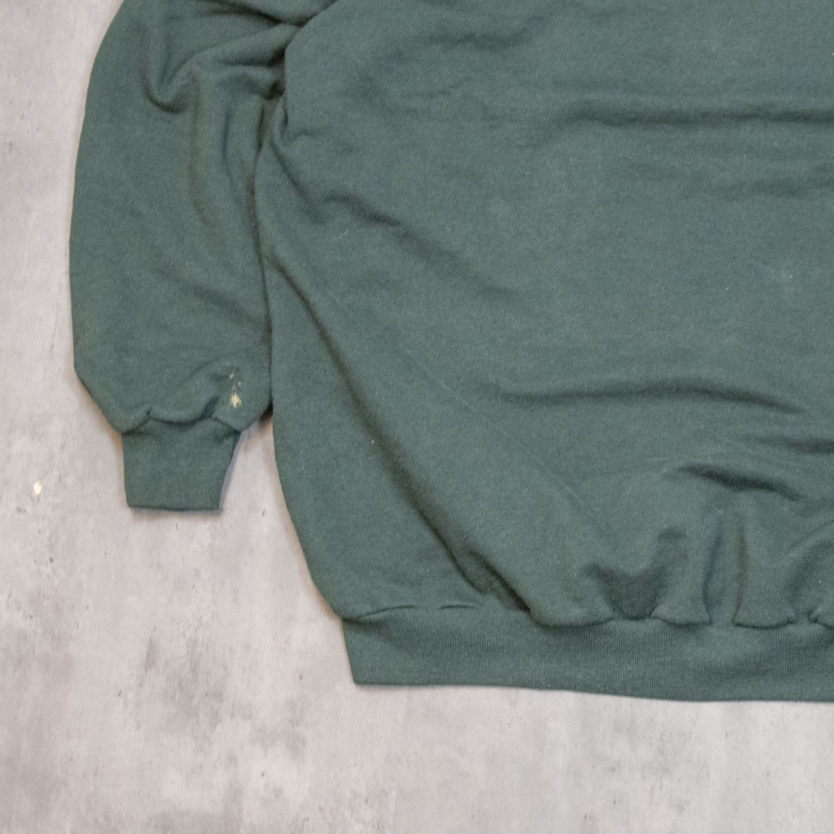Japanese Brand Vintage 1980's Penman's Cropped & Boxy Blank Green Crewneck Size US L / EU 52-54 / 3 - 9 Thumbnail
