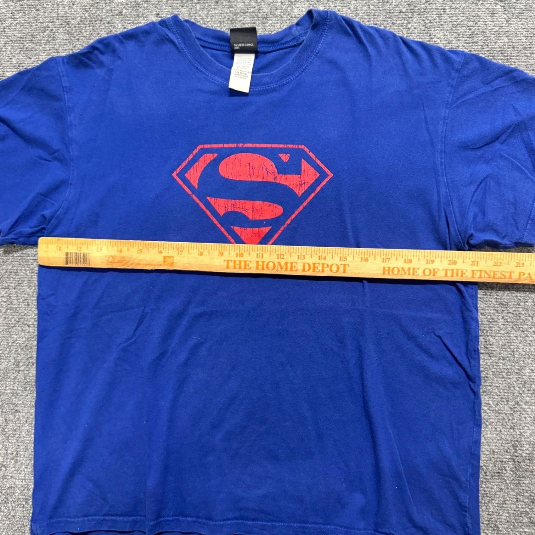 Logo 7 VTG DC Super Man T-Shirt Shirt Men Small Logo Cotton Faded Blue Comics Superhero 90s Distressed Mens Shirt Size US S / EU 44-46 / 1 - 6 Thumbnail