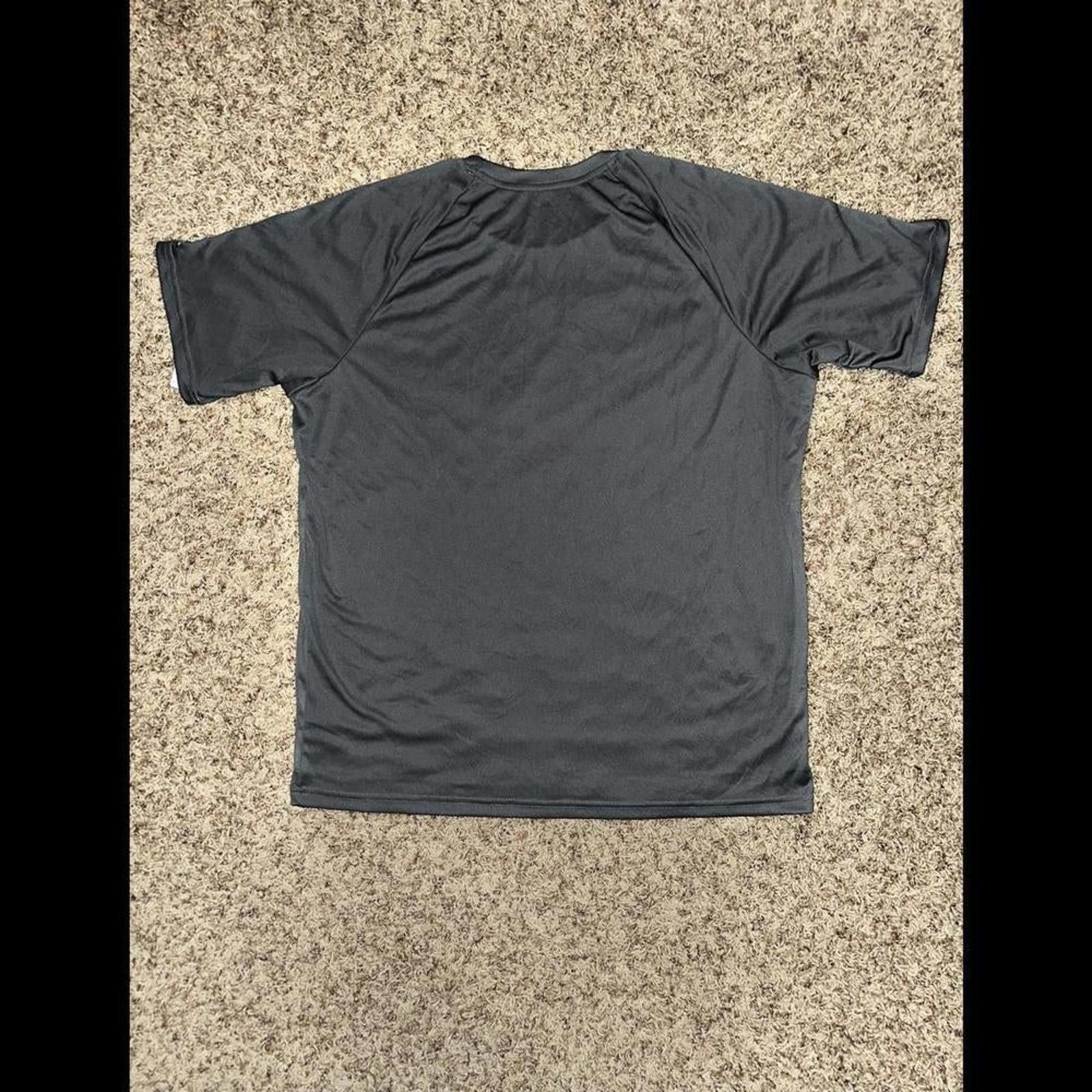 Nike Mens Nike Essential Short-Sleeve Hydroguard Swim Shirt Size US L / EU 52-54 / 3 - 6 Thumbnail