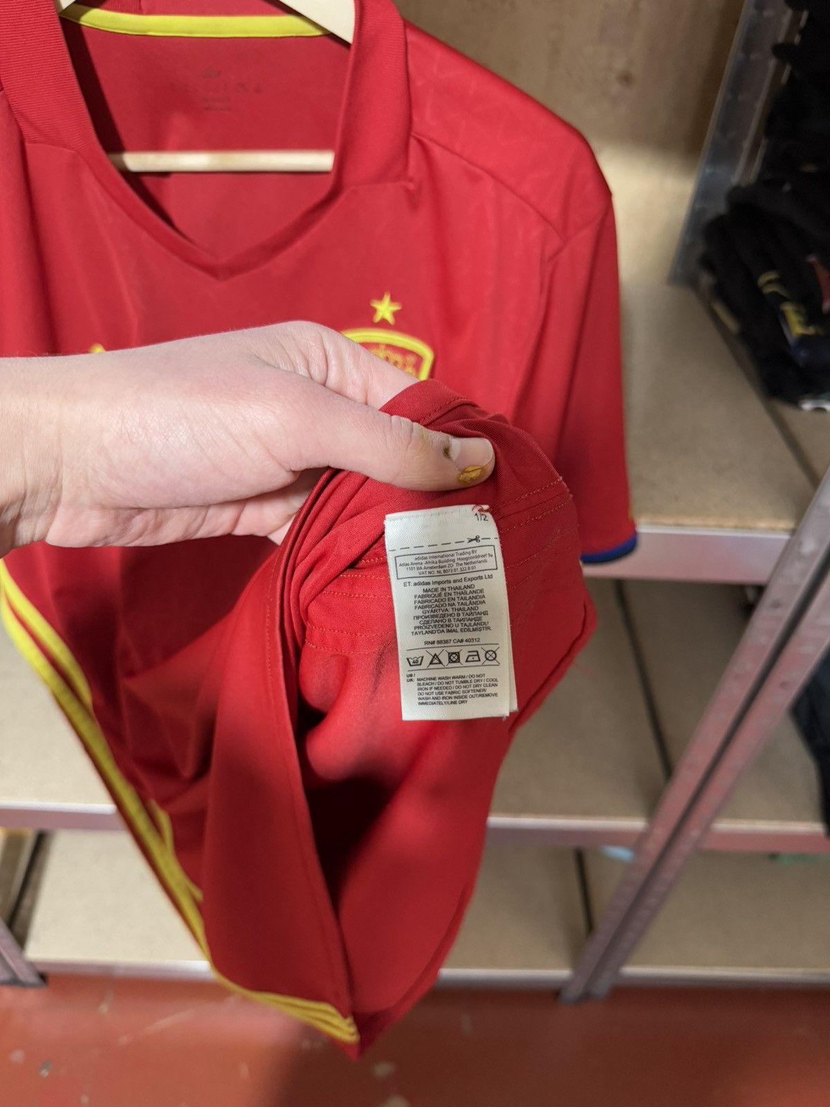 Adidas × Vintage Adidas Spain Home 2016 2017 Football Soccer Jersey Size US XL / EU 56 / 4 - 7 Thumbnail