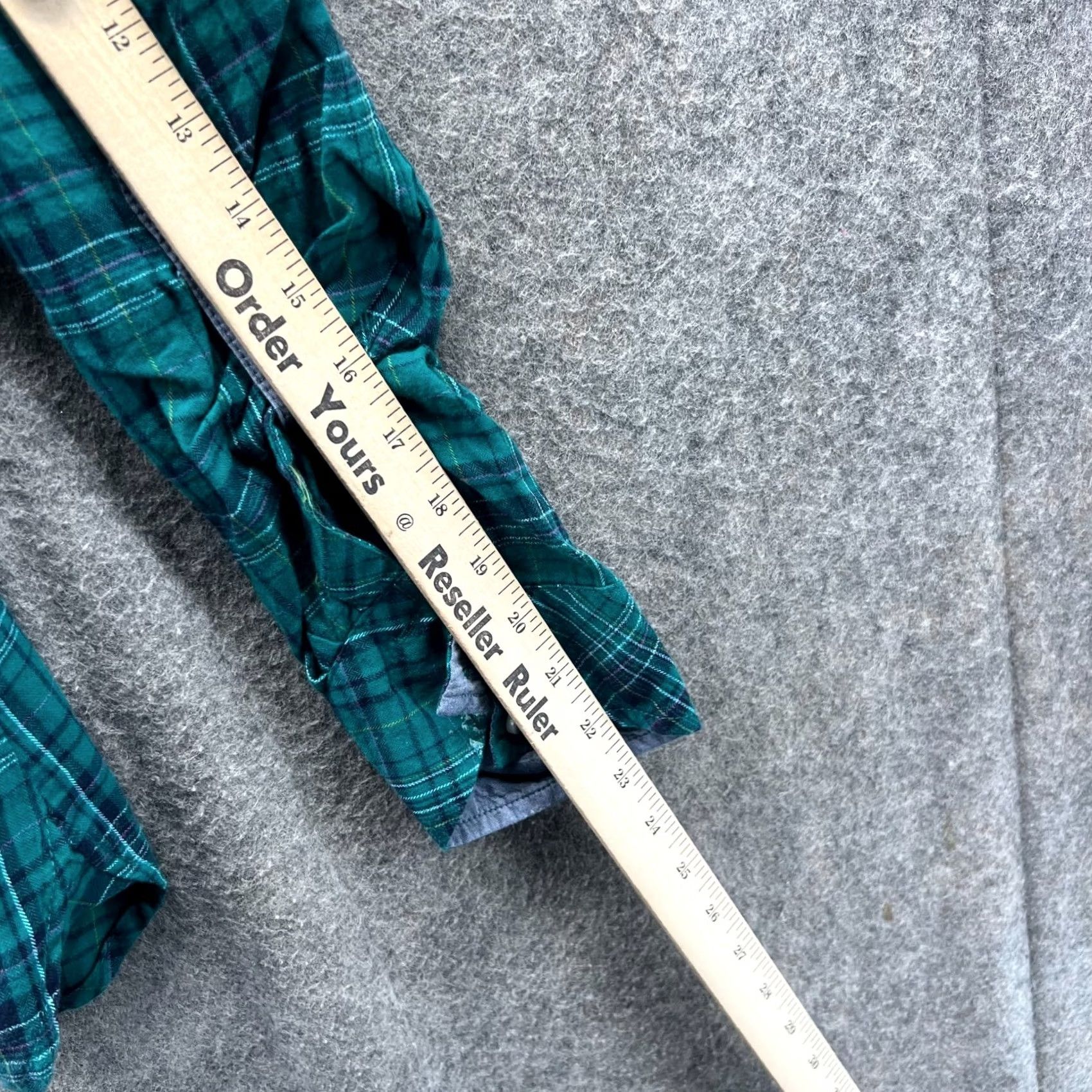 Tommy Hilfiger VINTAGE Tommy Hilfiger Shirt Womens XL Green Pocket Button Down Plaid Preppy Western Size XL / US 12-14 / IT 48-50 - 5 Thumbnail