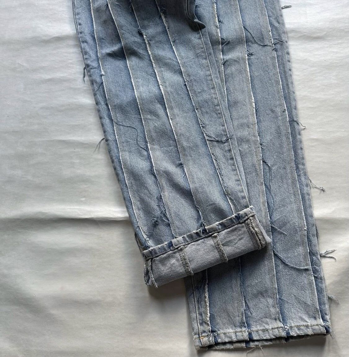 Designer × Matin Kim Matin Kim Cutting Loose Denim Pants Light Blue Size 30" / US 8 / IT 44 - 5 Thumbnail