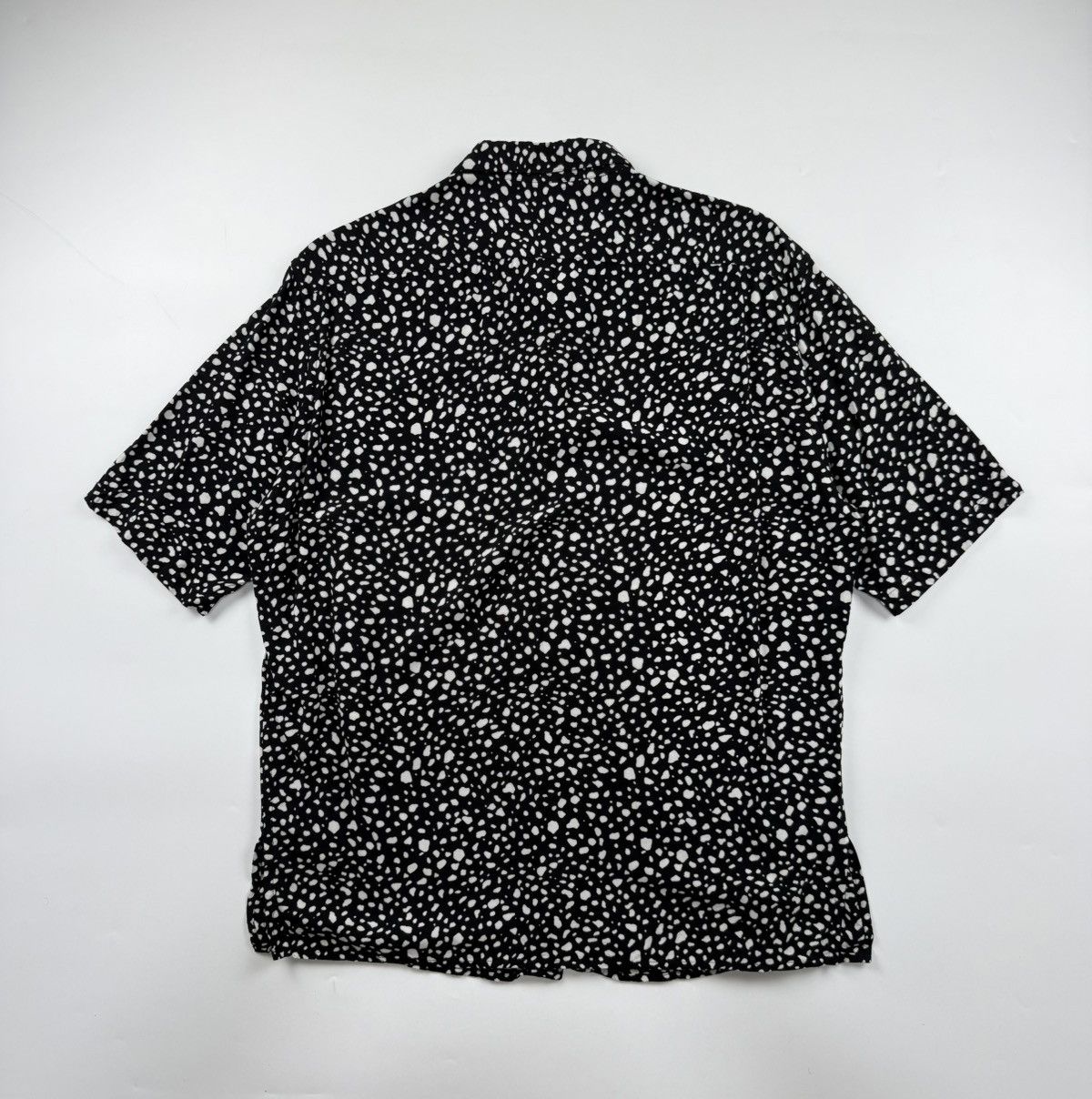 Saint Laurent Paris Saint Laurent Leopard Print Viscose Shirt Size US M / EU 48-50 / 2 - 2 Thumbnail