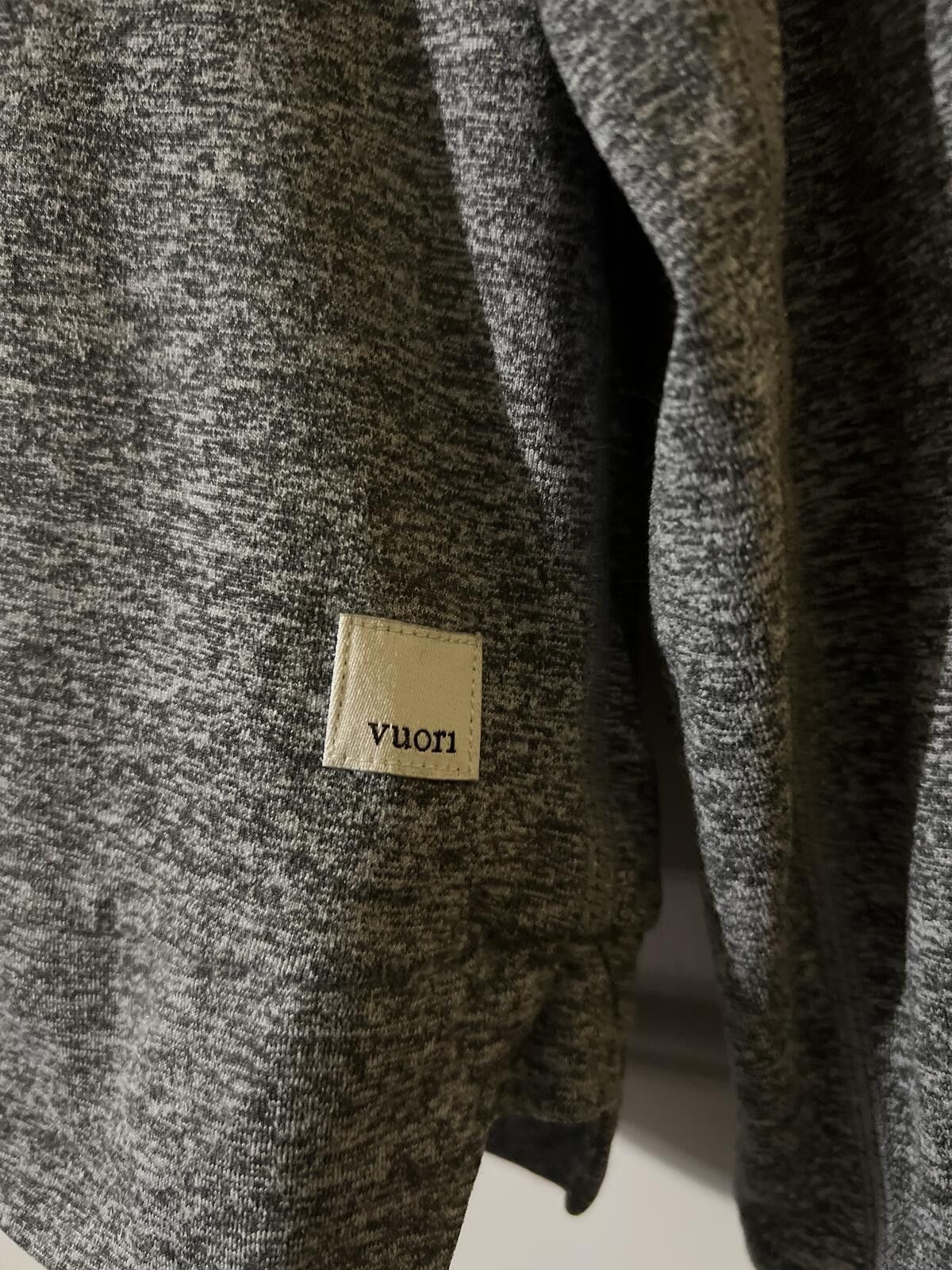 Vuori Vuori Gray Lightweight Hoodie Sweatshirt Size M / US 6-8 / IT 42-44 - 3 Thumbnail