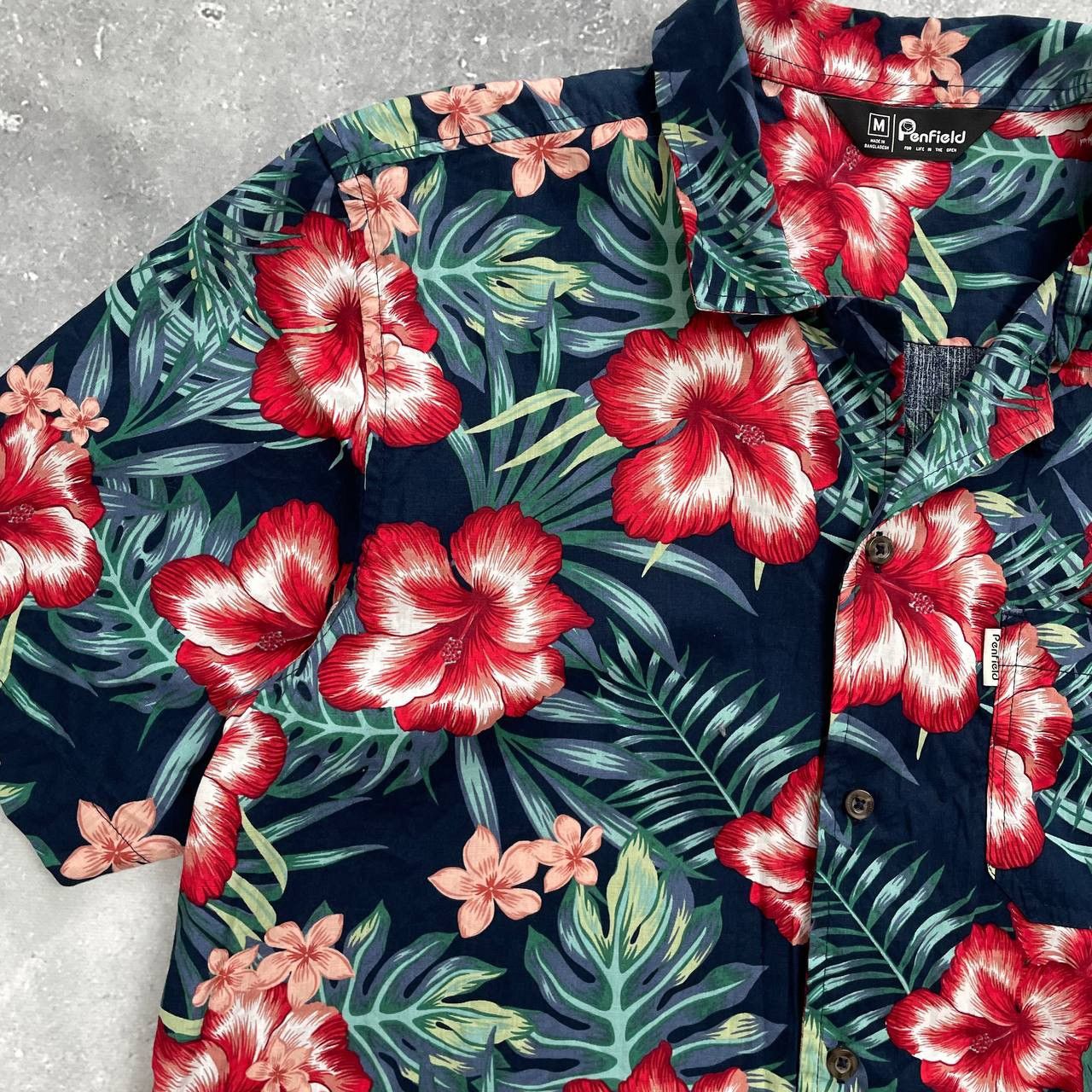 Penfield Penfield Hawaiian Short Sleeve Shirt Green/ Red Size M Size US M / EU 48-50 / 2 - 6 Thumbnail