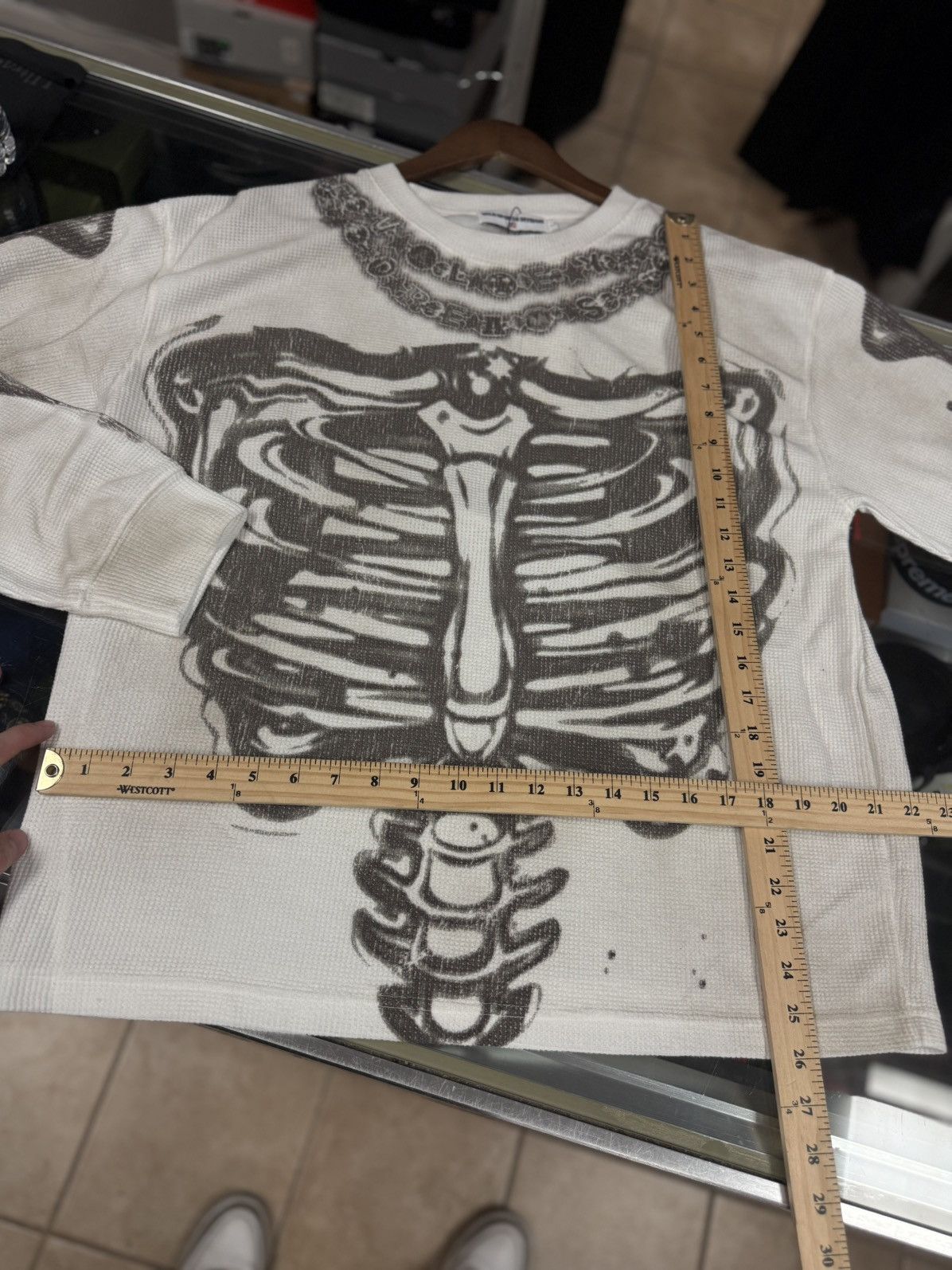 Vale Valley Long Sleeve Bone Tee Shirt Size L (New) Size US L / EU 52-54 / 3 - 8 Thumbnail