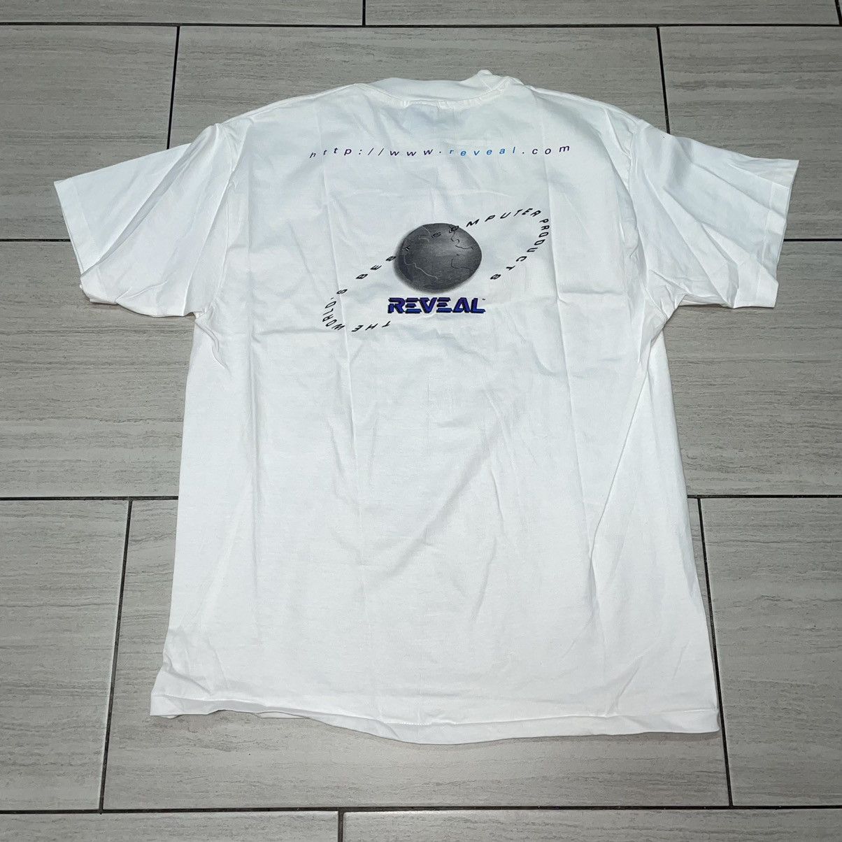 Vintage Vintage Reveal Computers Single Stitch T-shirt Size US XL / EU 56 / 4 - 1 Thumbnail