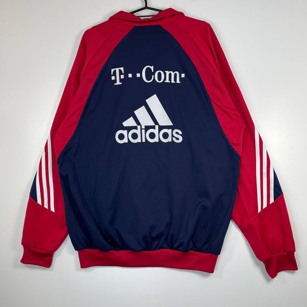 Adidas Adidas Vintage Bayern Munich Track Jacket Red Navy Size L Size US L / EU 52-54 / 3 - 10 Thumbnail
