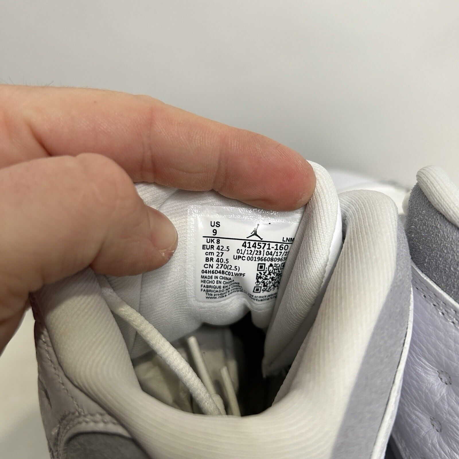 Jordan Brand Nike Shoes Air Jordan 13 Retro "Wolf Grey" 2024 Size US 9 / EU 42 - 5 Thumbnail