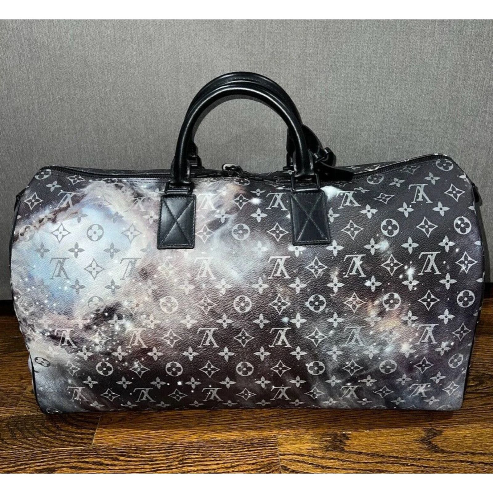 Louis Vuitton Louis Vuitton Keepall Bandouliere Duffle Weekend Travel Bag Size ONE SIZE - 5 Thumbnail