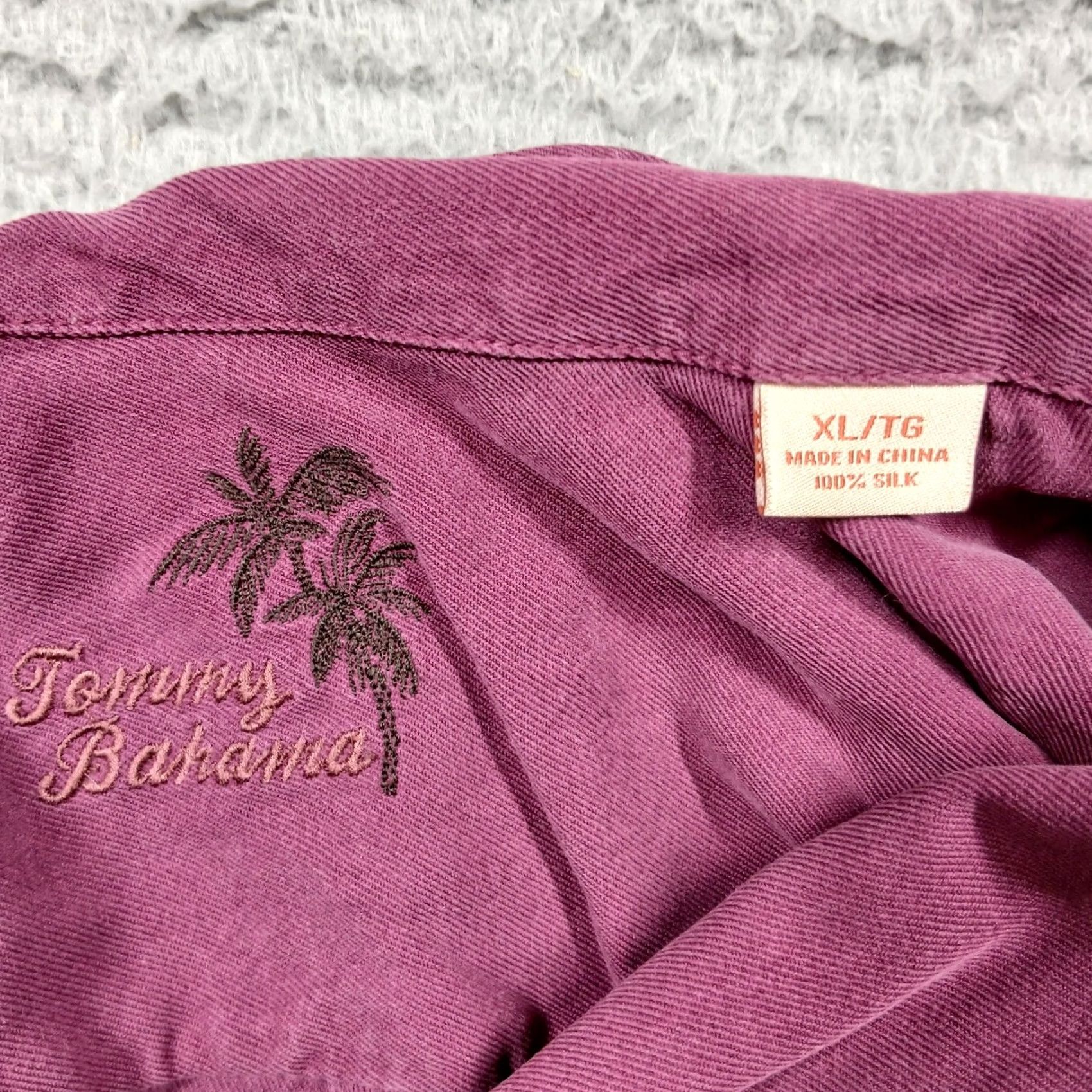 Tommy Bahama Tommy Bahama Shirt Men's XL Silk Short Sleeve Button Front Purple Size US XL / EU 56 / 4 - 3 Thumbnail
