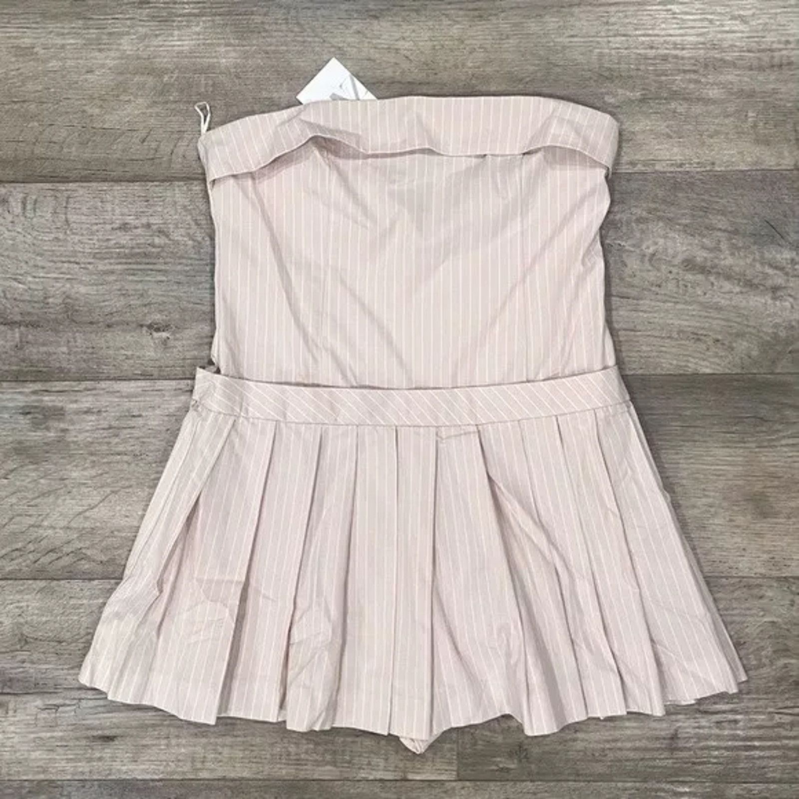 Zara ZARA BLOGGER FAVE!!! Short Pleated Dress NWT Size L / US 10 / IT 46 - 22 Thumbnail