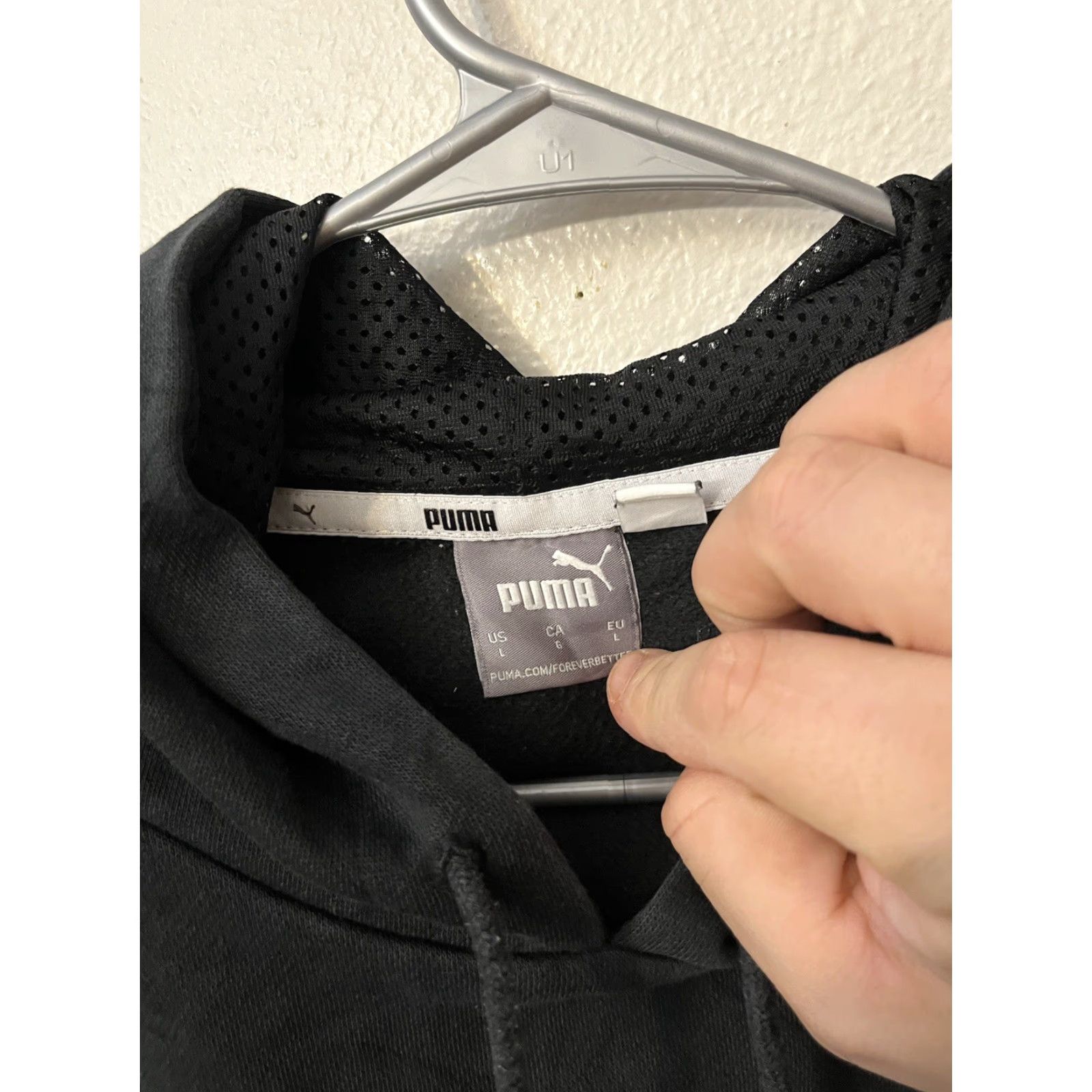 Puma Puma Pullover Hoodie Sweatshirt Mens L Black Logo Front Kangaroo Pocket Ribbed Cuffs Waistband Hooded Logo Sleeve Size US L / EU 52-54 / 3 - 2 Thumbnail