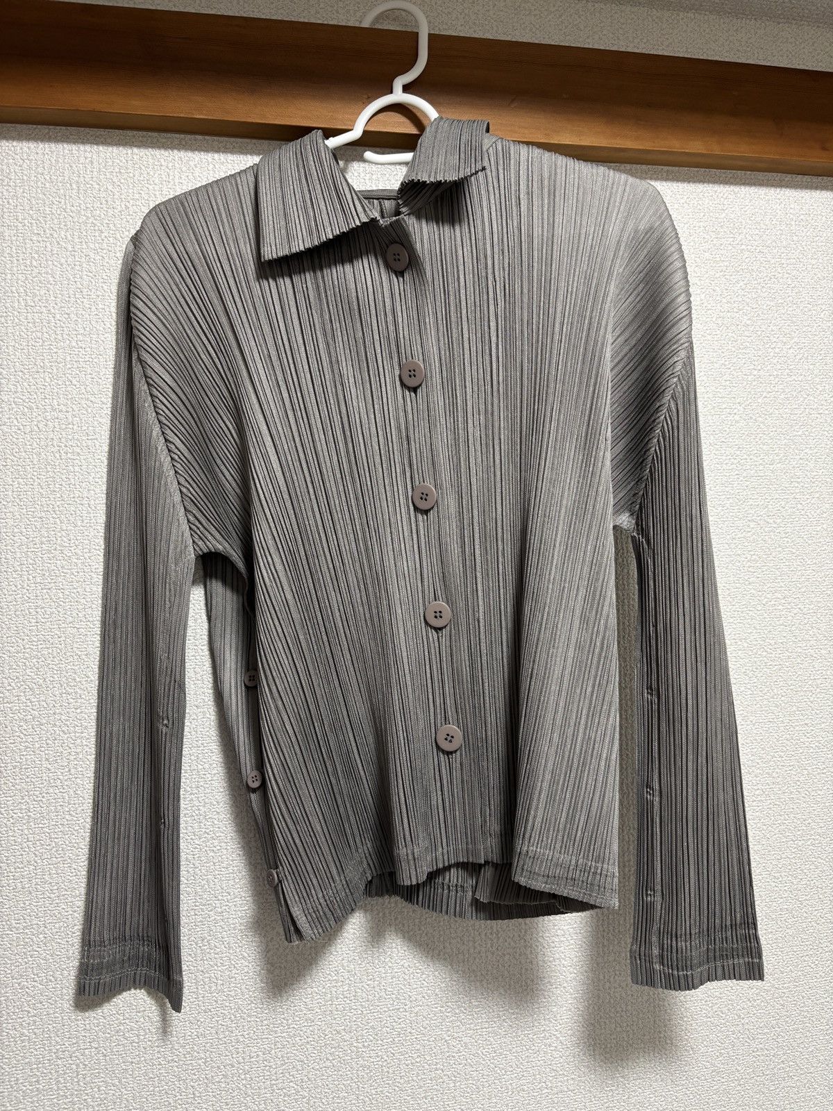 Issey Miyake ISSEY MIYAKE Pleats Please Basics Shirt Size M / US 6-8 / IT 42-44 - 1 Thumbnail