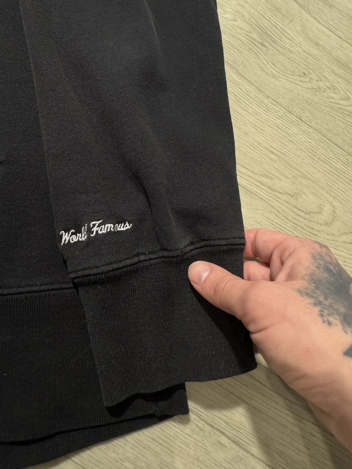 Supreme Supreme World Famous Arc Gold Logo Size US L / EU 52-54 / 3 - 3 Thumbnail