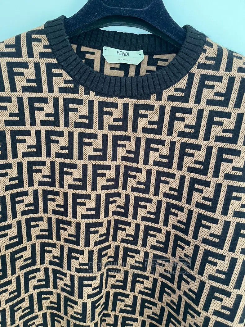 Fendi Fendi Monogram Sweater Size XS / US 0-2 / IT 36-38 - 2 Thumbnail