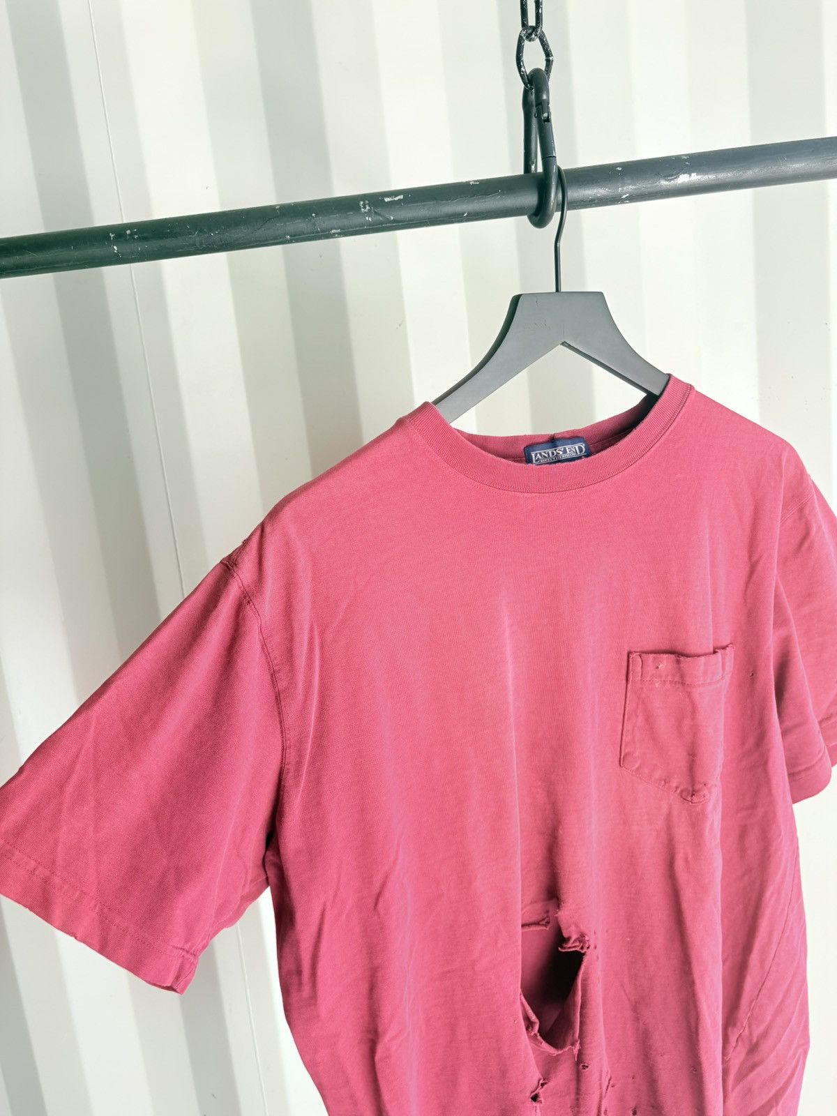 Vintage Thrashed Sun Faded Tee Shirt Distressed ERD Grunge Size US L / EU 52-54 / 3 - 2 Thumbnail