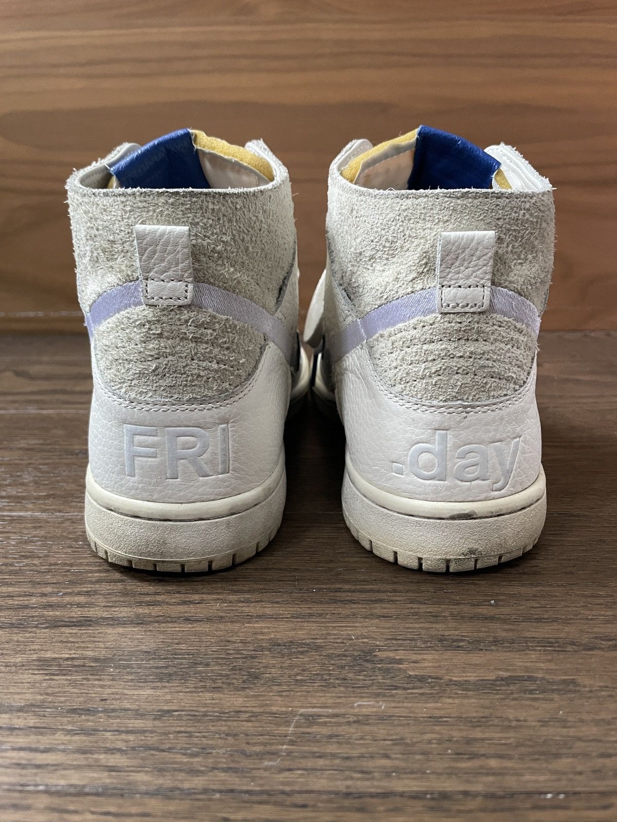 Nike × Soulland Nike SB Dunk High Soulland FRI.day Part 02 Size US 8.5 / EU 41-42 - 9 Thumbnail