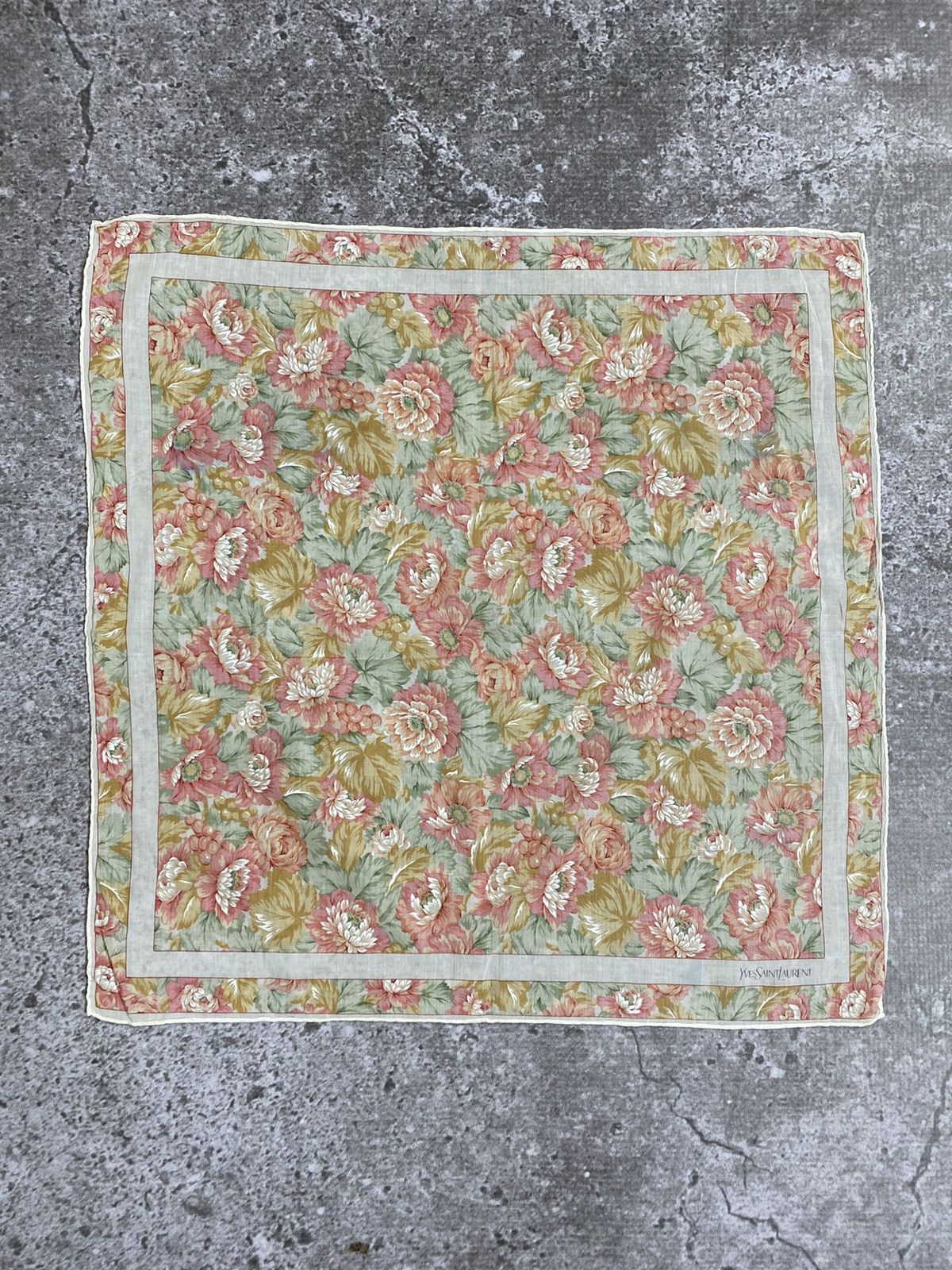 Yves Saint Laurent Yves Saint Laurent Handkerchief / Bandana / Neckerchief Size ONE SIZE - 2 Thumbnail