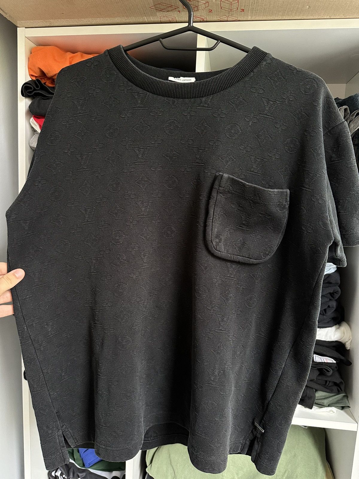 Louis Vuitton 🔥LOUIS VUITTON MONOGRAM POCKET T-SHIRT🔥 Size US S / EU 44-46 / 1 - 2 Thumbnail