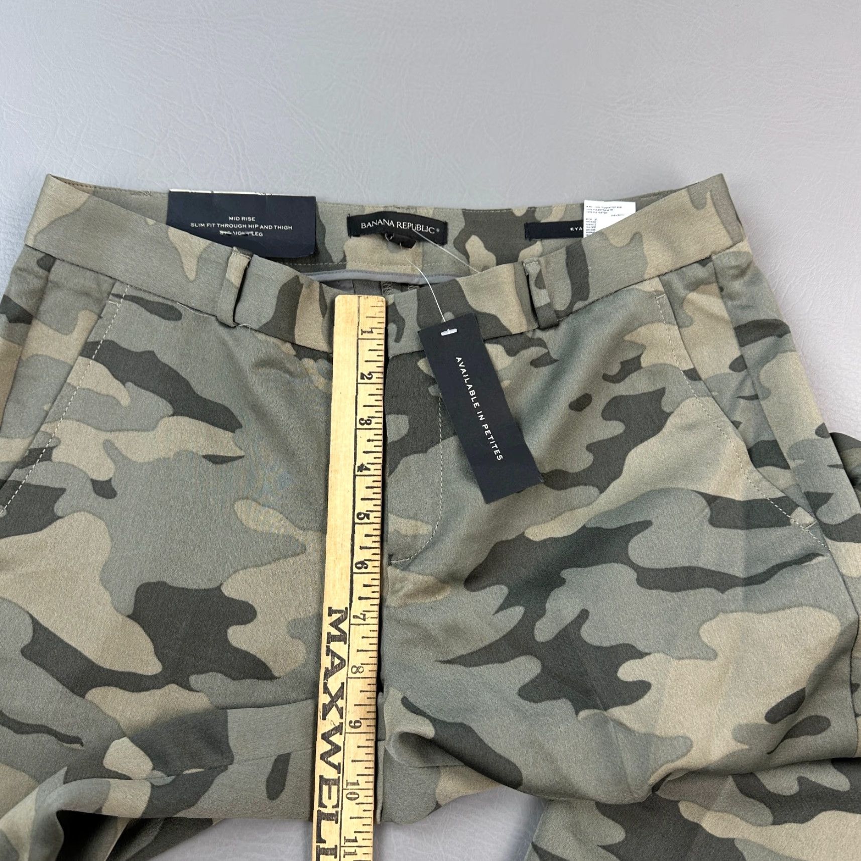 Banana Republic Banana Republic Pants Women’s 6 Camouflage Ryan Mid Rise Slim Fit Straight NWT Size 24" / US 00 / IT 34 - 5 Thumbnail