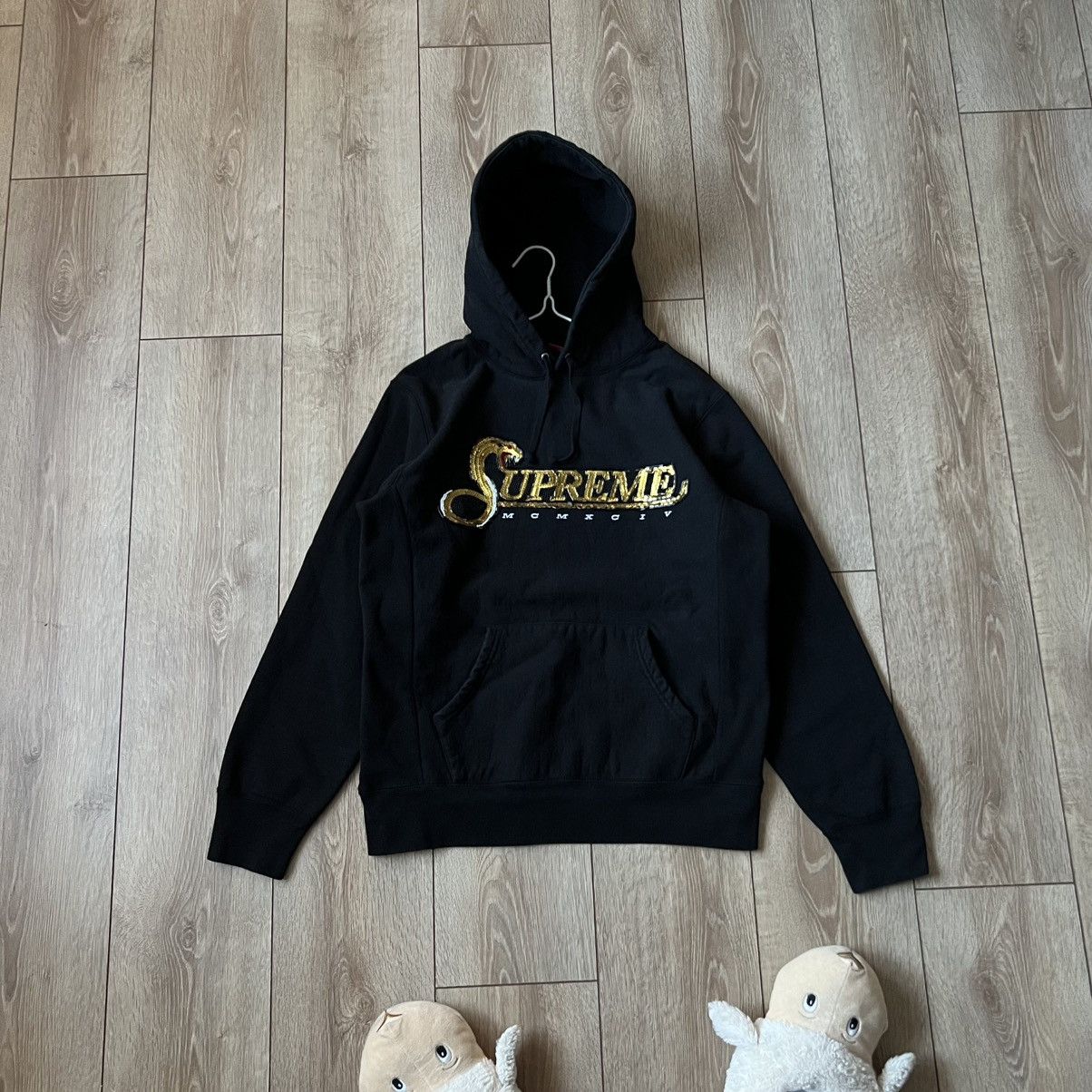 Supreme snake hoodie hotsell