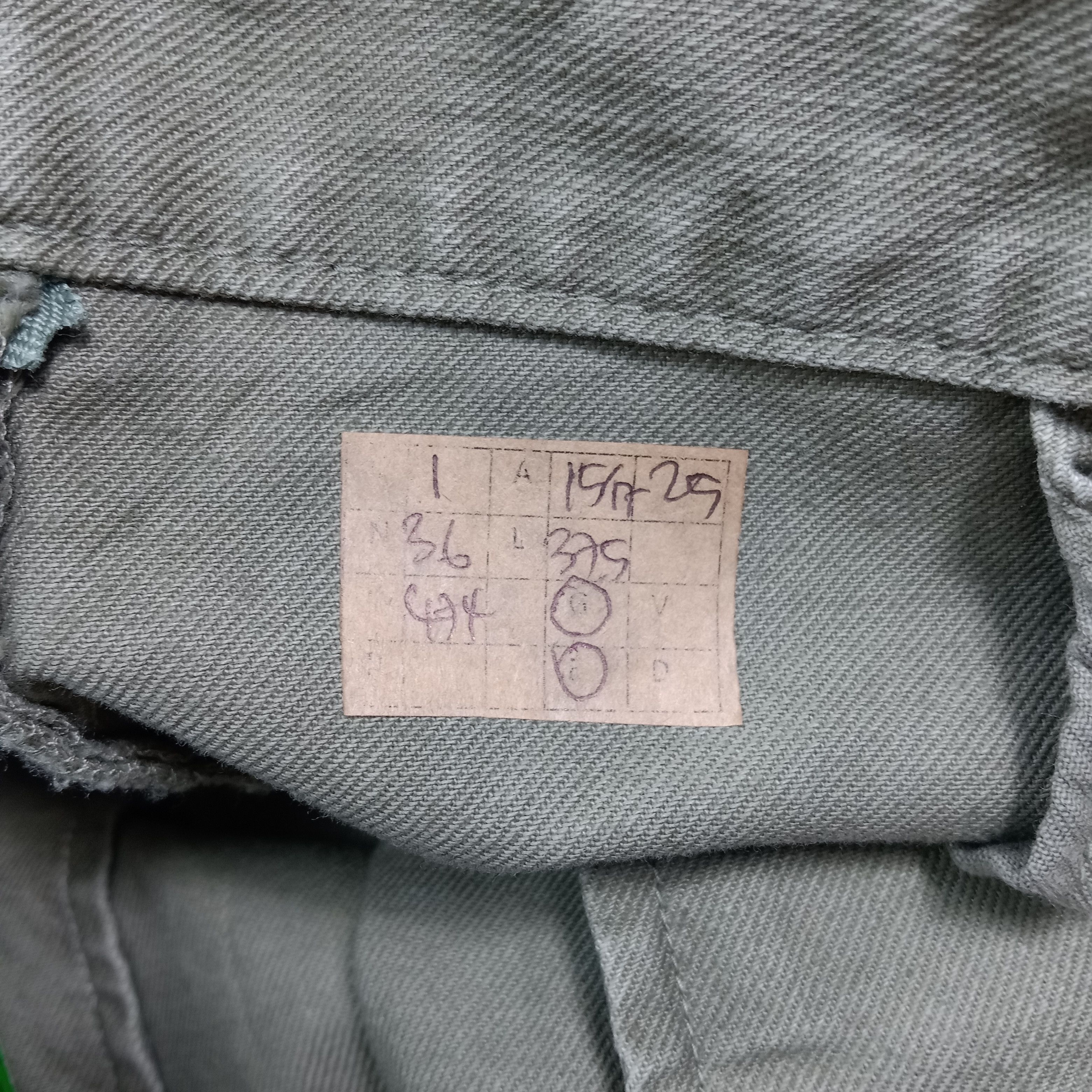 Issey Miyake Plantation by Issey Miyake Japanese Chino Pants E1A36 Size US 32 / EU 48 - 12 Thumbnail