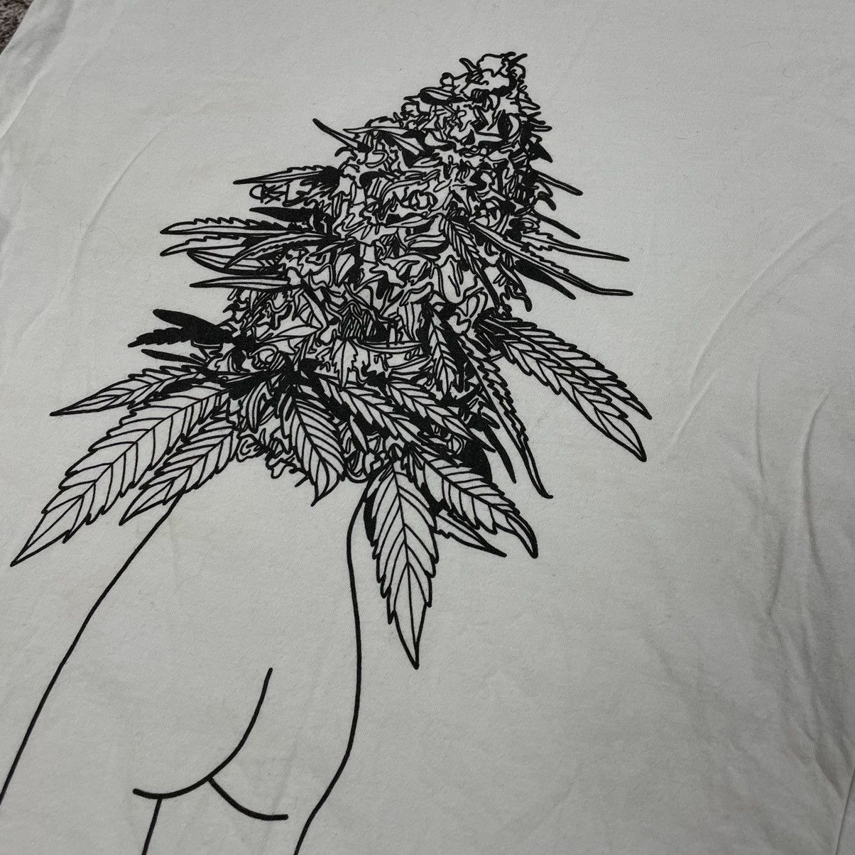 Vintage Vintage Y2K Graphic Tee Sun Faded Minimalist Grunge Slim M Size US M / EU 48-50 / 2 - 5 Thumbnail