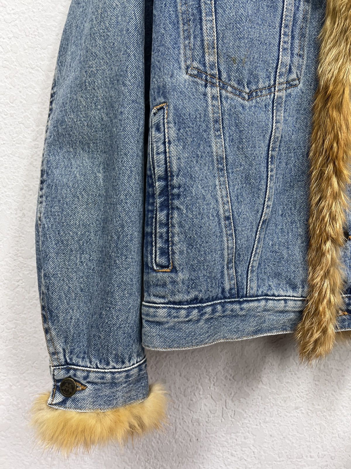 Le Grande Bleu (L.G.B.) Hysteric glamour style denim distressed trucker jacket y2k Size US M / EU 48-50 / 2 - 7 Thumbnail